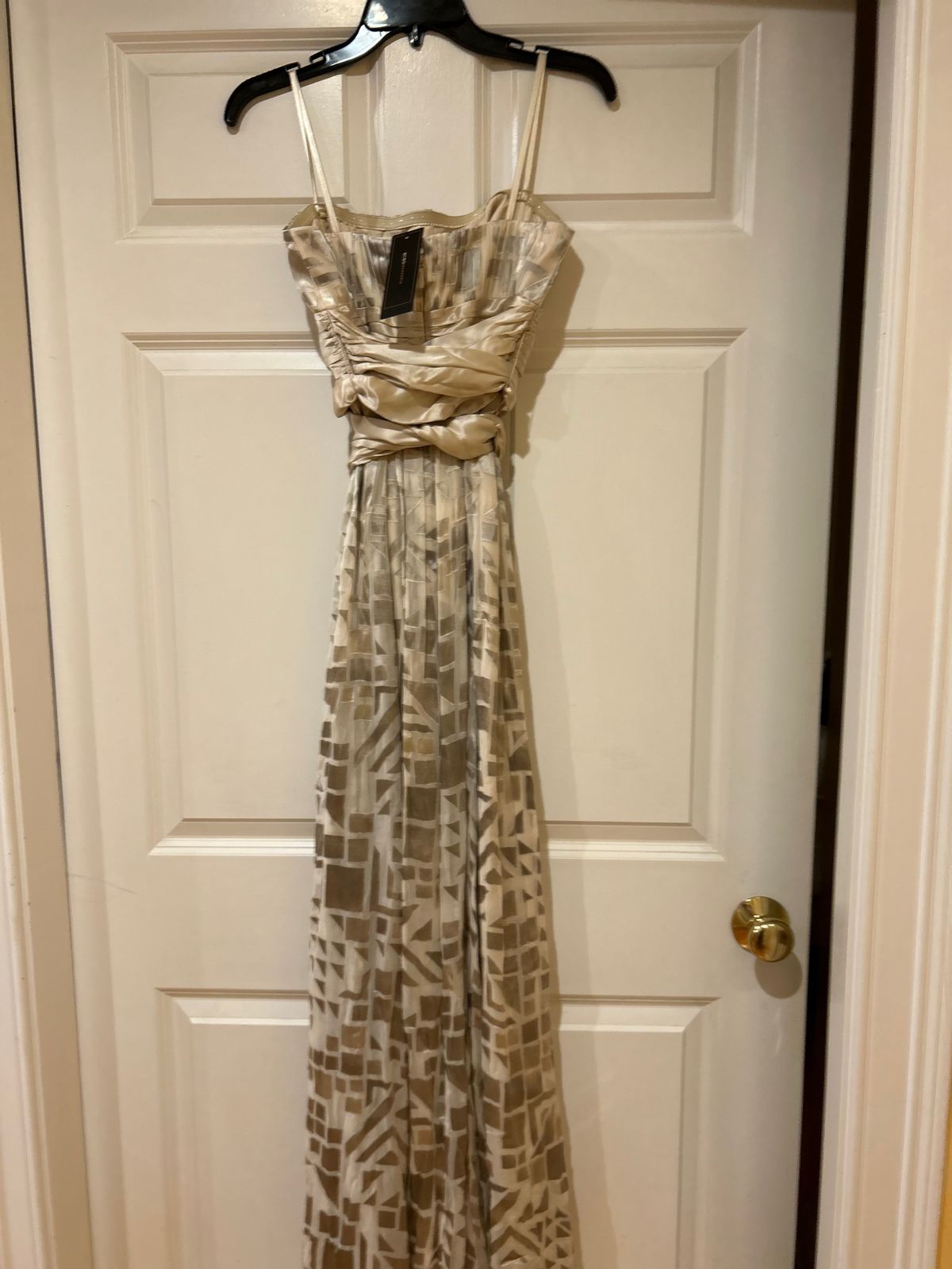 Size 4 Strapless Gray Floor Length Maxi on Queenly