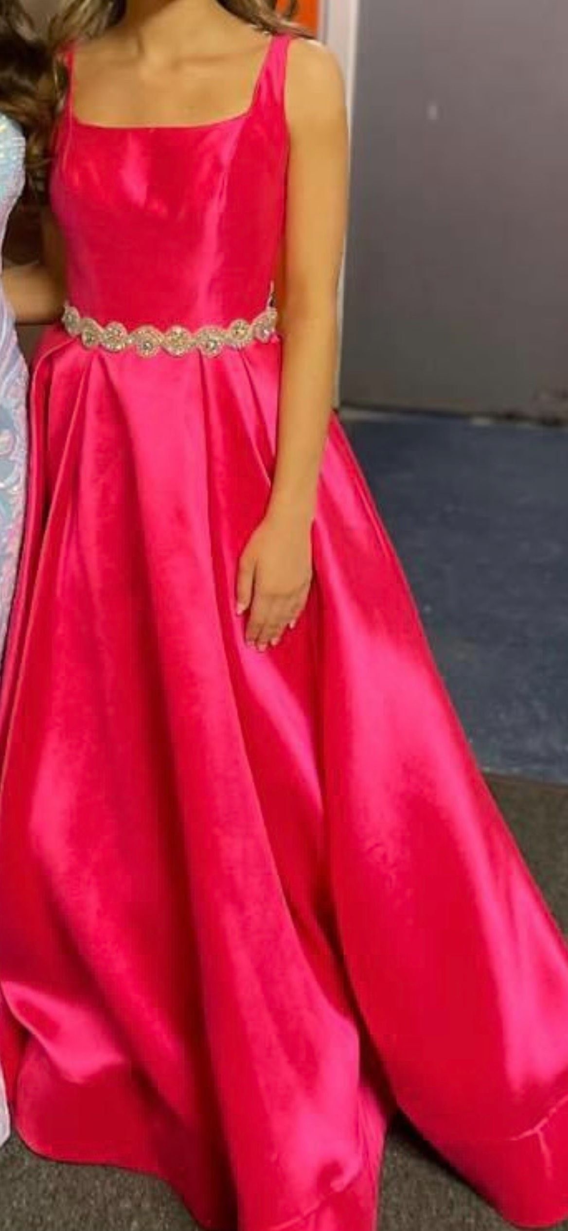 Sherri Hill Size 00 Prom Sequined Pink Ball Gown on Queenly