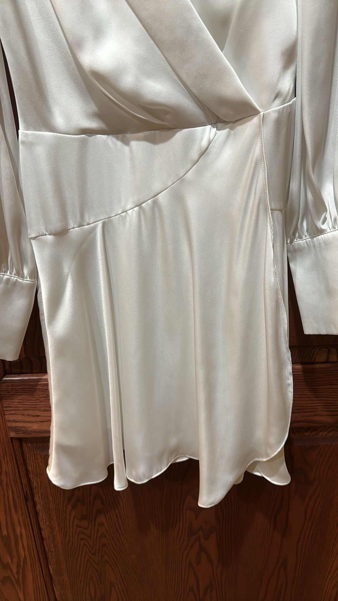 BCBG Size 4 Prom Long Sleeve White Cocktail Dress on Queenly