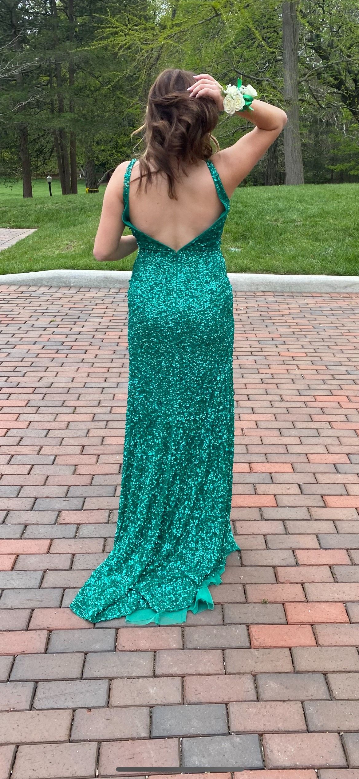 Sherri Hill Size 2 Prom Plunge Green Side Slit Dress on Queenly
