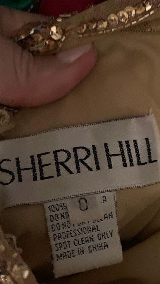 Sherri Hill Size 00 Prom High Neck Sequined Gold Ball Gown on Queenly
