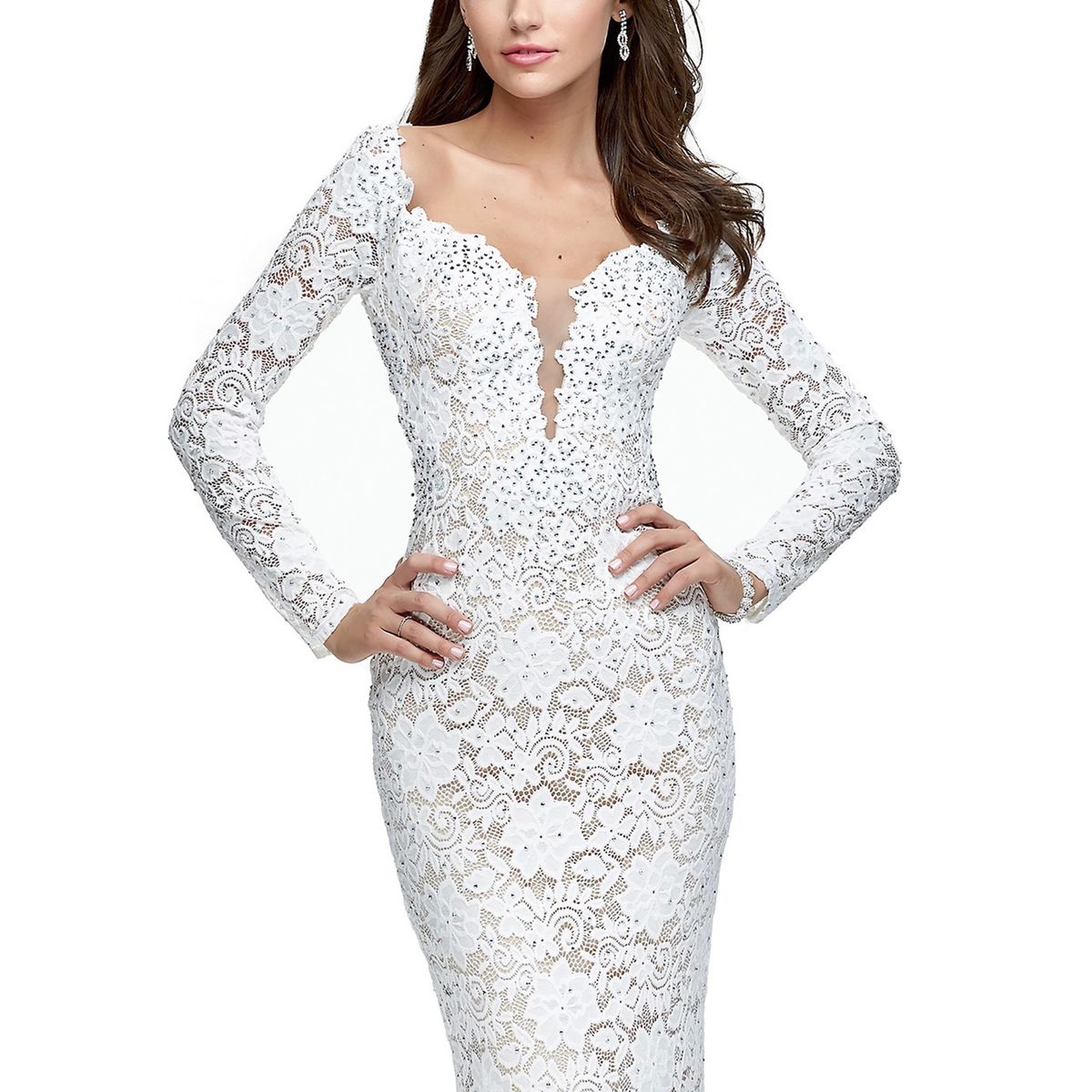 Style 25607 La Femme Plus Size 16 Plunge Lace White Mermaid Dress on Queenly