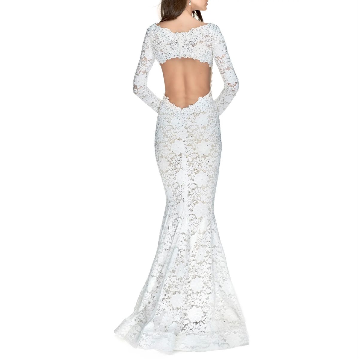 Style 25607 La Femme Plus Size 16 Plunge Lace White Mermaid Dress on Queenly