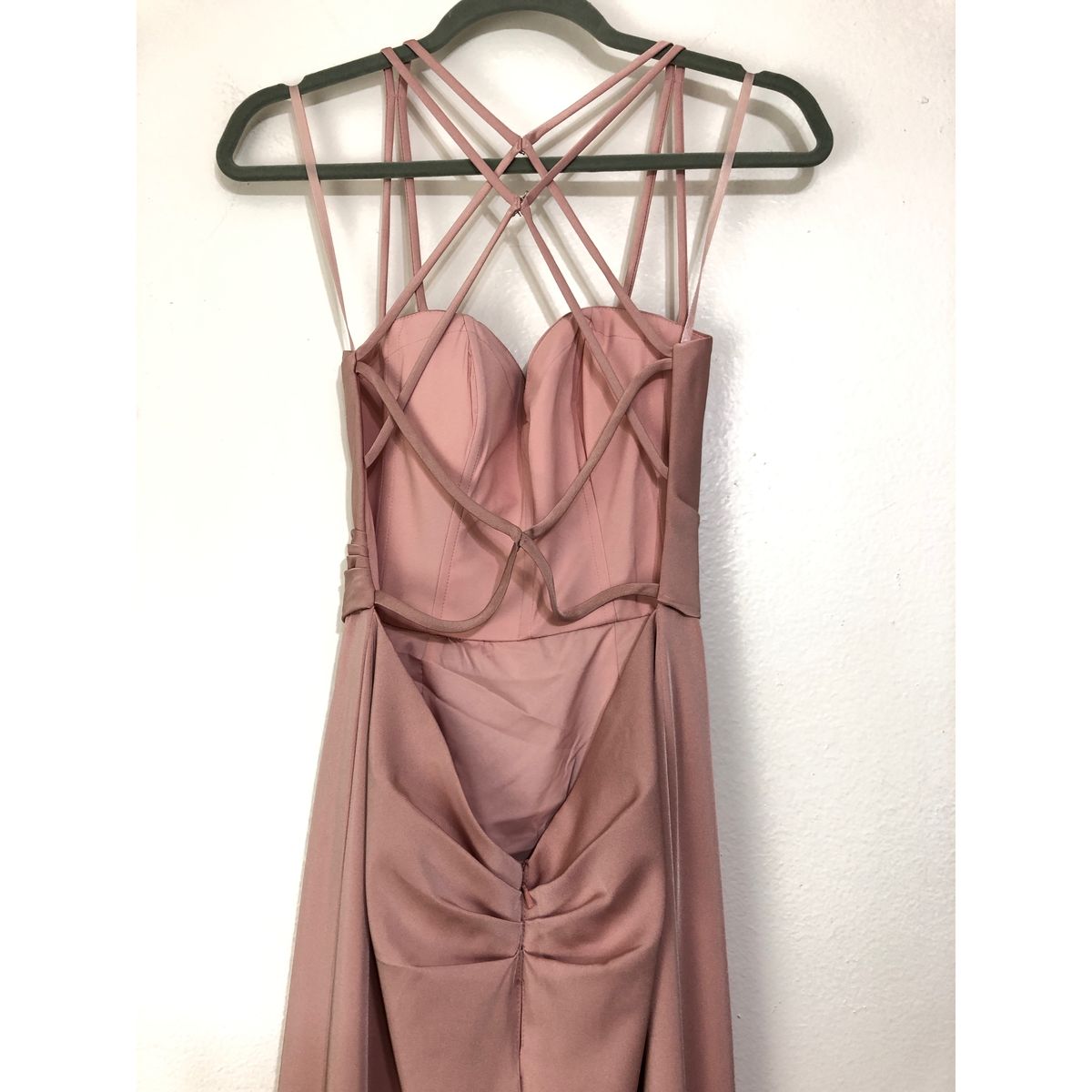 Style 24263 La Femme Size 2 Pink Side Slit Dress on Queenly