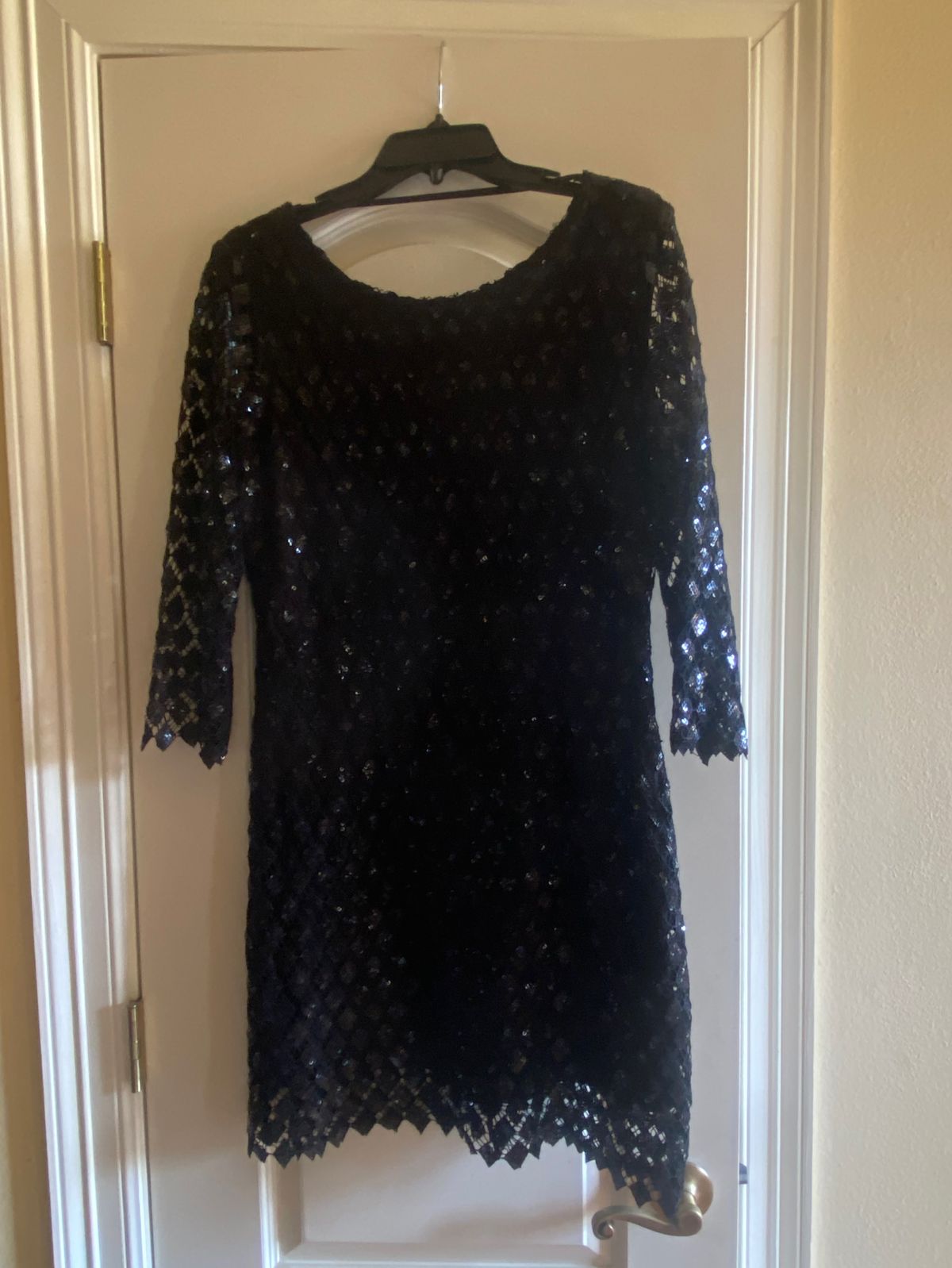Size L Wedding Guest Long Sleeve Black Cocktail Dress on Queenly