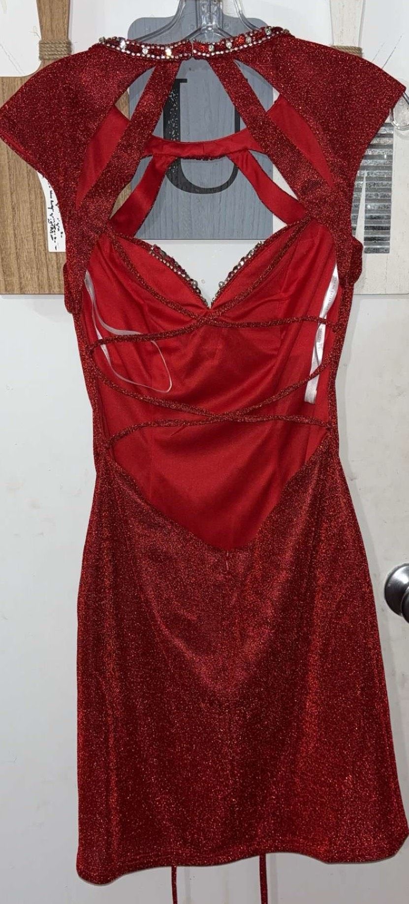 Envious Couture Size 6 Homecoming Red Cocktail Dress on Queenly