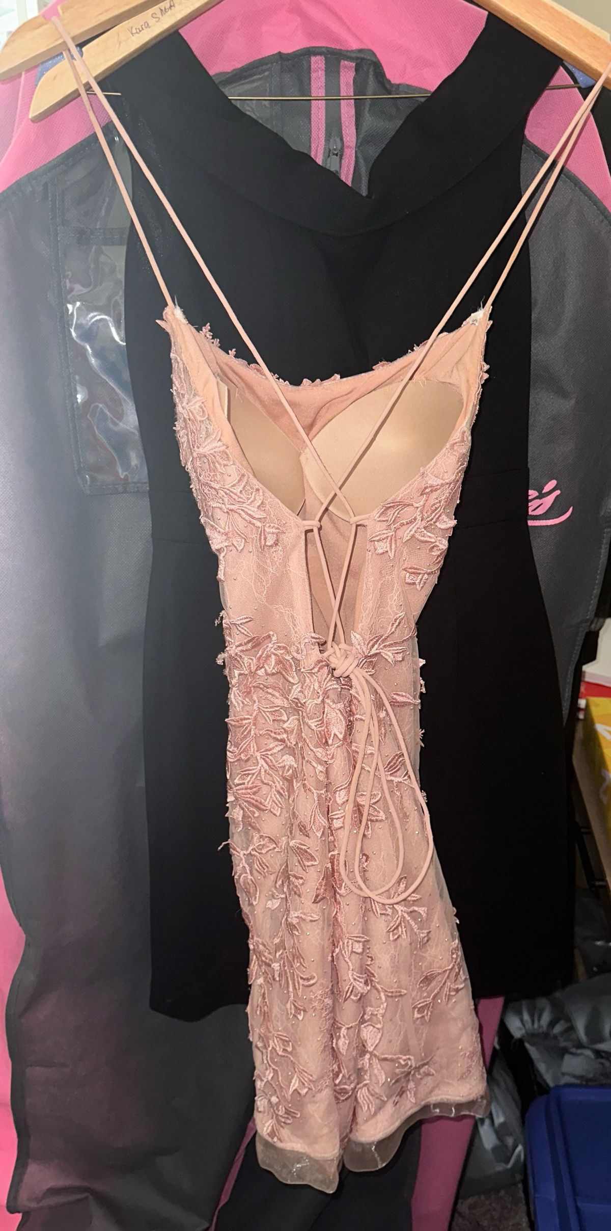 Sherri Hill Size 4 Prom Lace Pink Cocktail Dress on Queenly
