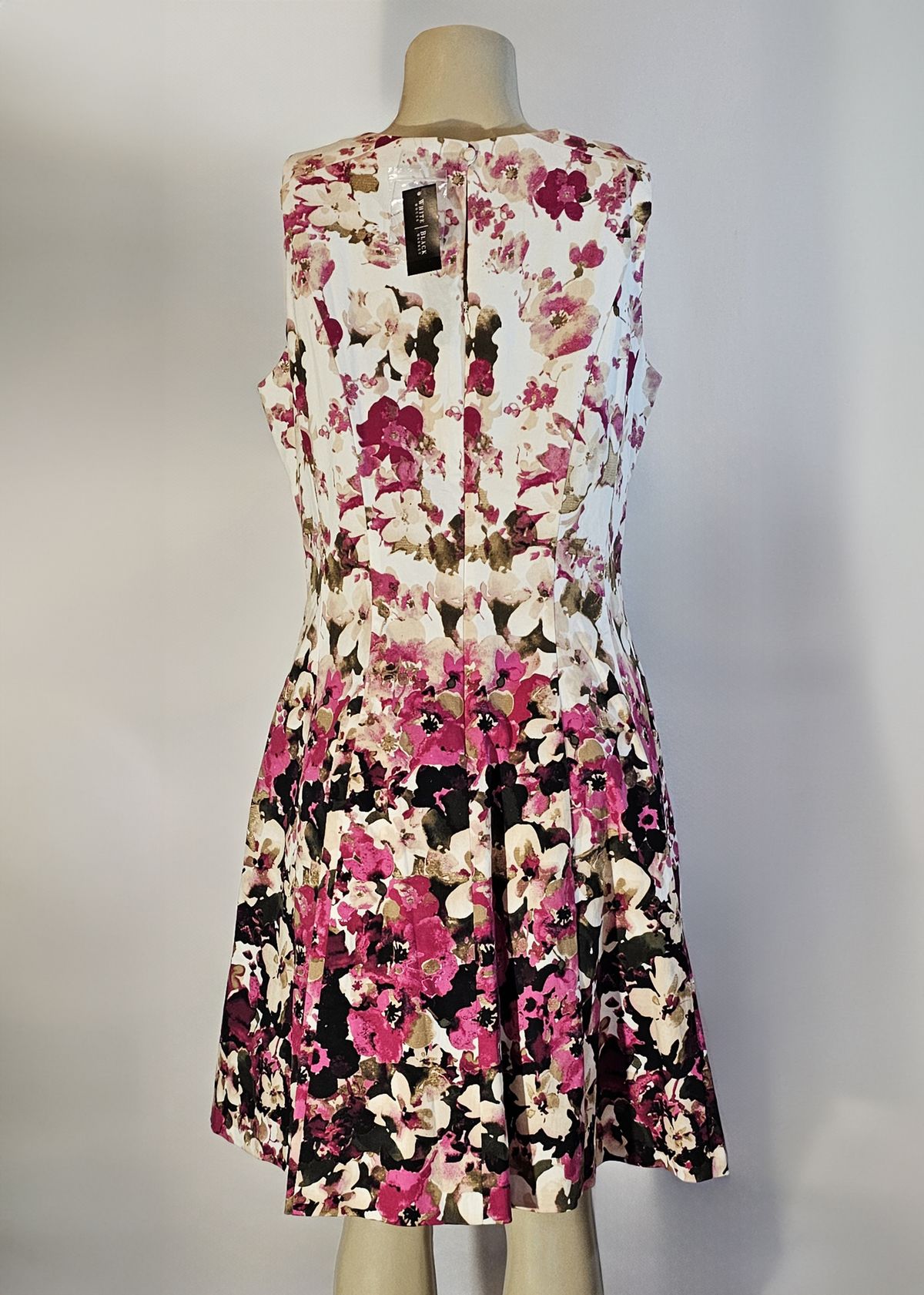 White House Black Market Size 12 Floral Multicolor Cocktail Dress on Queenly