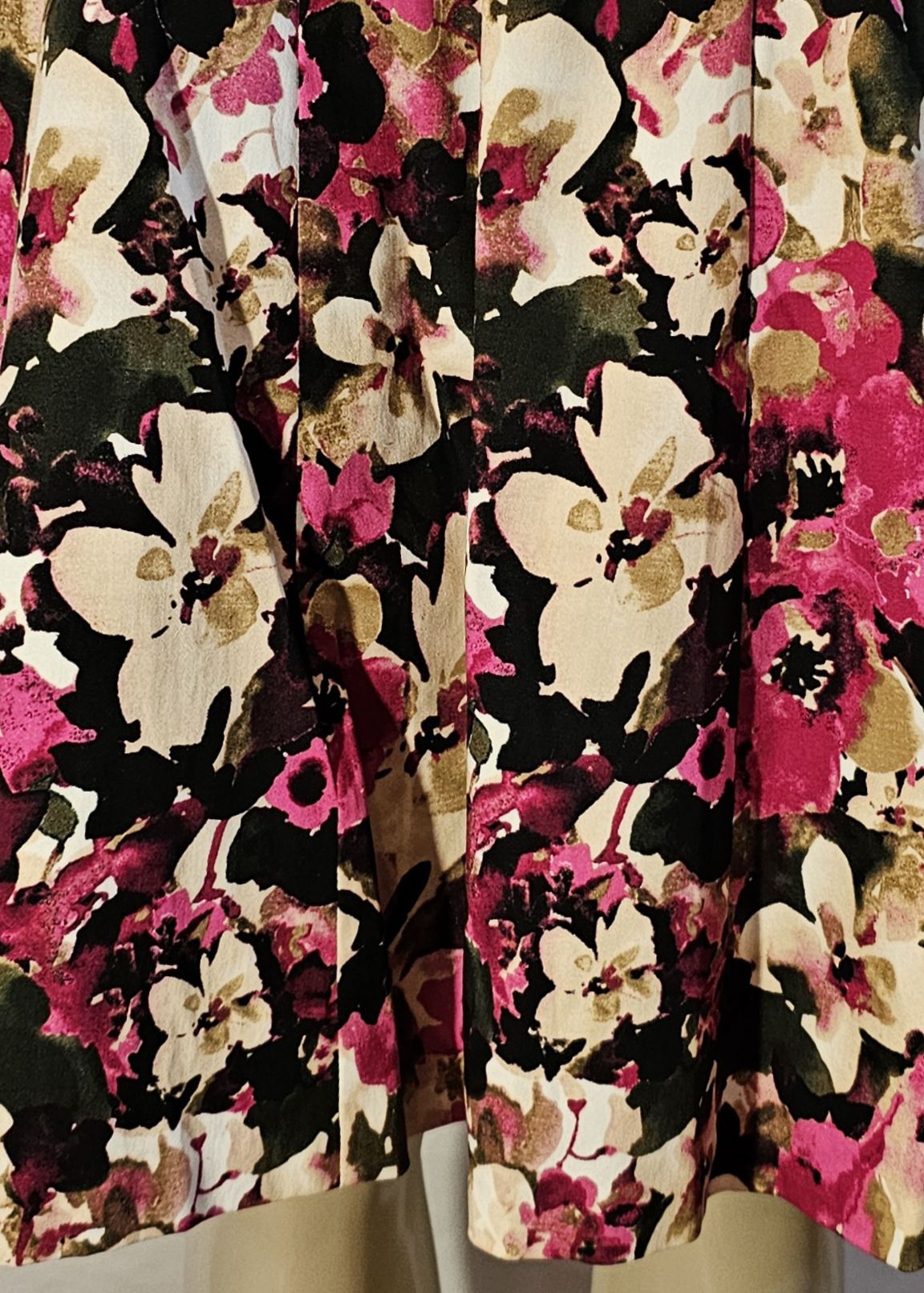 White House Black Market Size 12 Floral Multicolor Cocktail Dress on Queenly