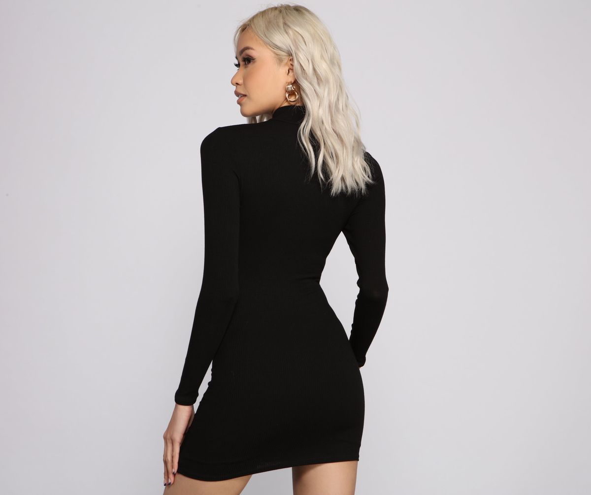Style 06002-0703 Windsor Size XS Long Sleeve Black Cocktail Dress on Queenly