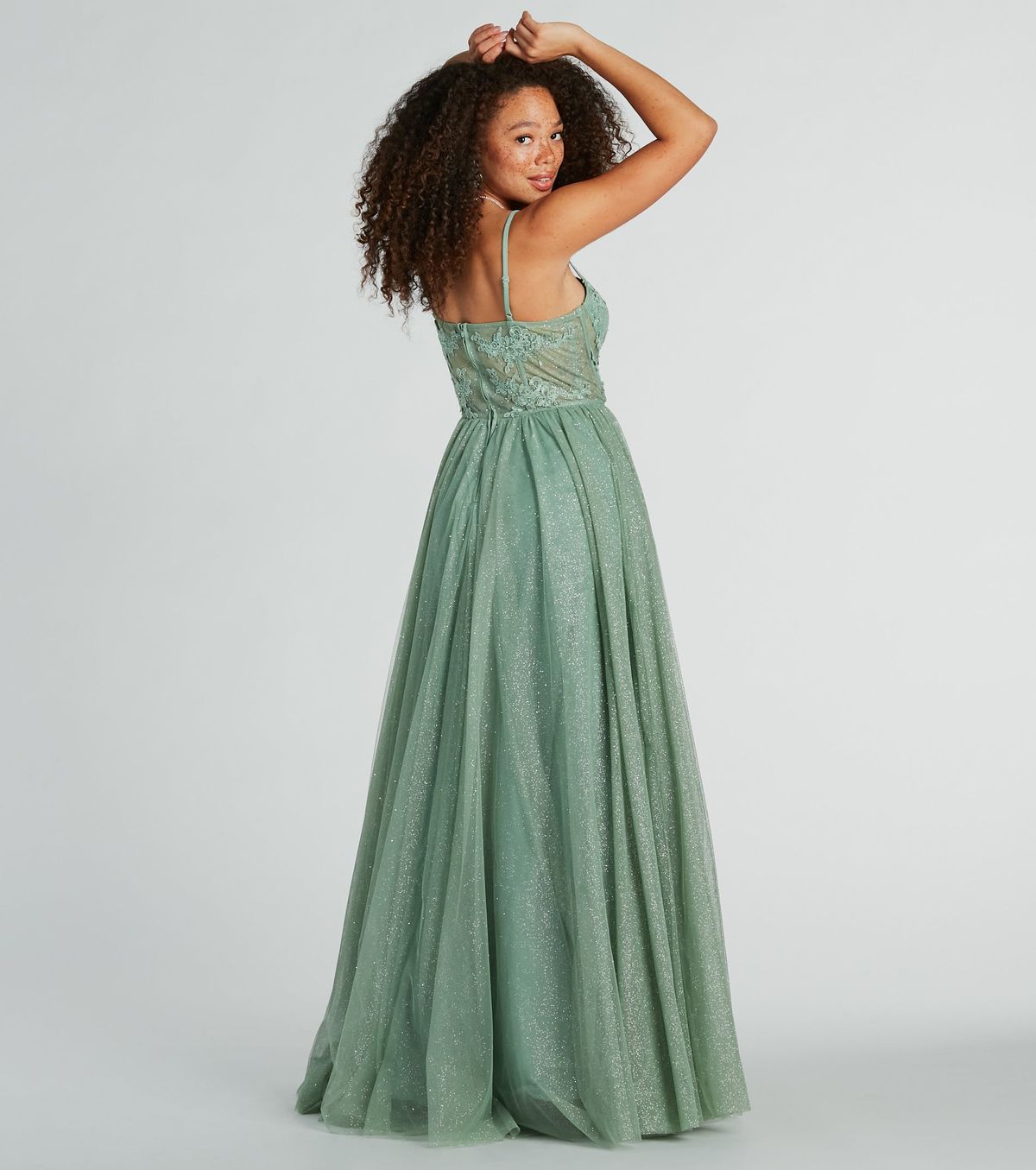 Style 05004-0213 Windsor Size 2 Prom Sheer Green Floor Length Maxi on Queenly