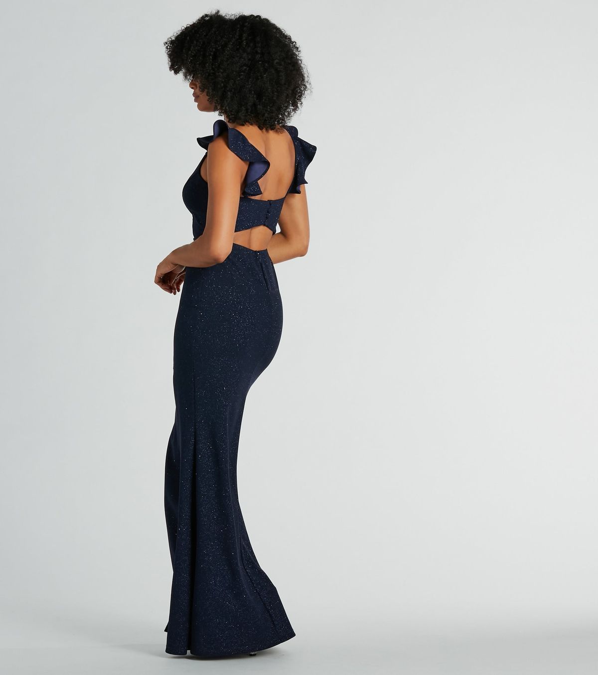 Style 05002-7860 Windsor Size XS Bridesmaid Blue Side Slit Dress on Queenly