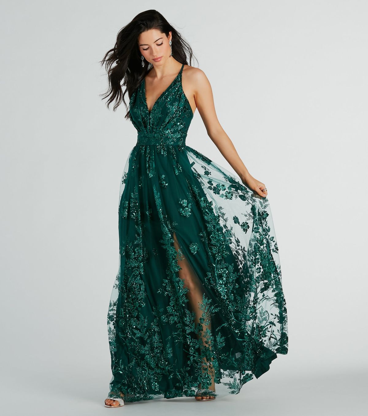 Style 05002-7791 Windsor Size M Bridesmaid Plunge Sequined Green Side Slit Dress on Queenly