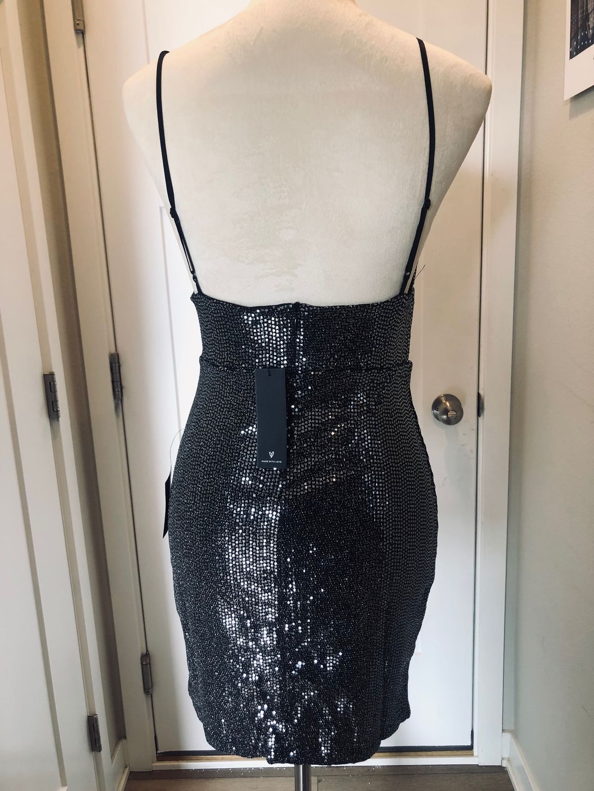 Lulus Size M Plunge Black Cocktail Dress on Queenly
