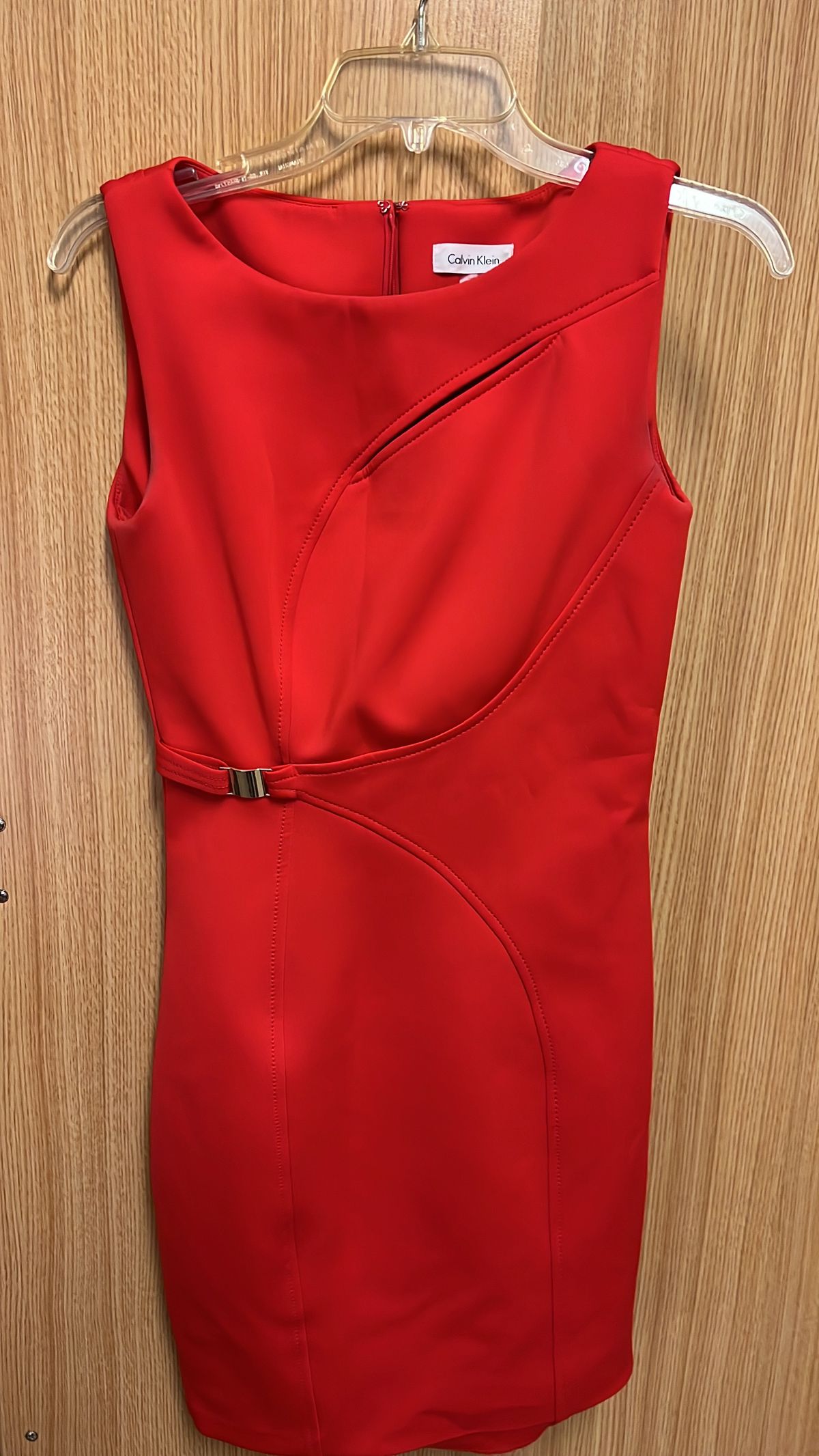 Calvin Klein Size 4 Pageant Red Cocktail Dress on Queenly