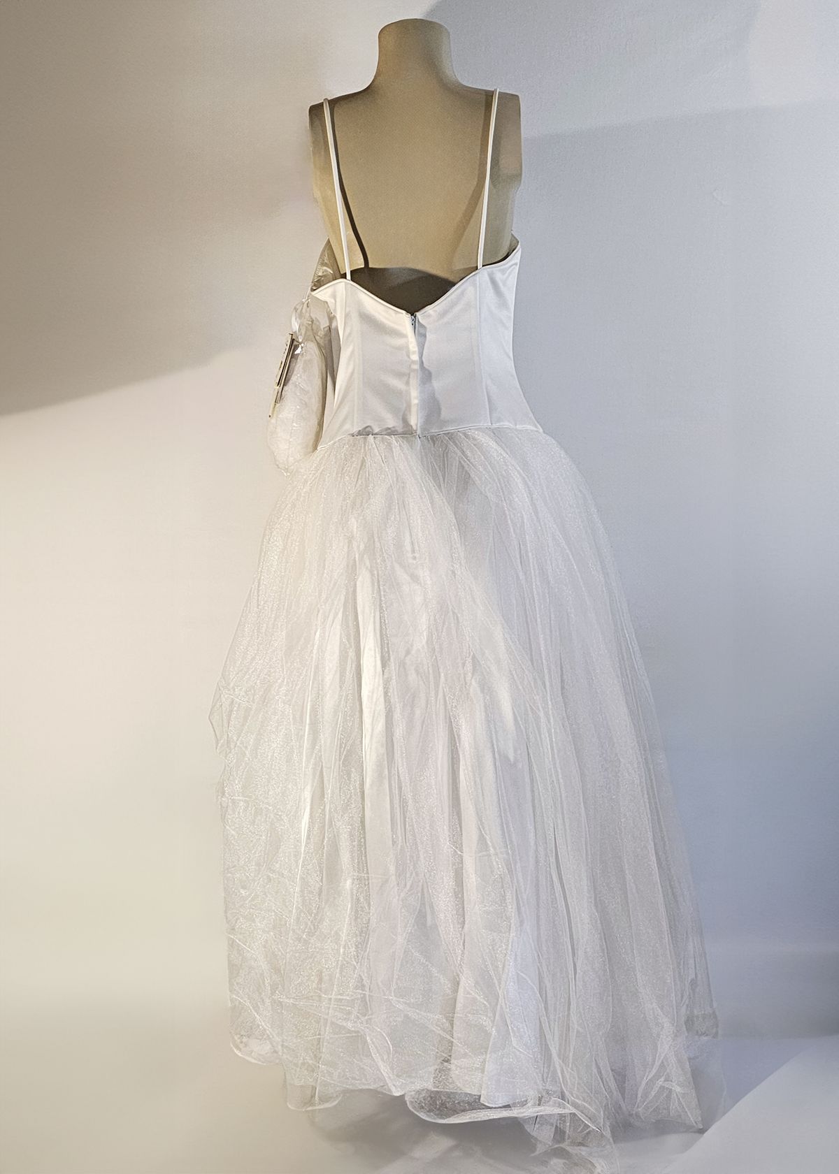 Jessica McClintock for Gunne Sax Size 8 White Ball Gown on Queenly