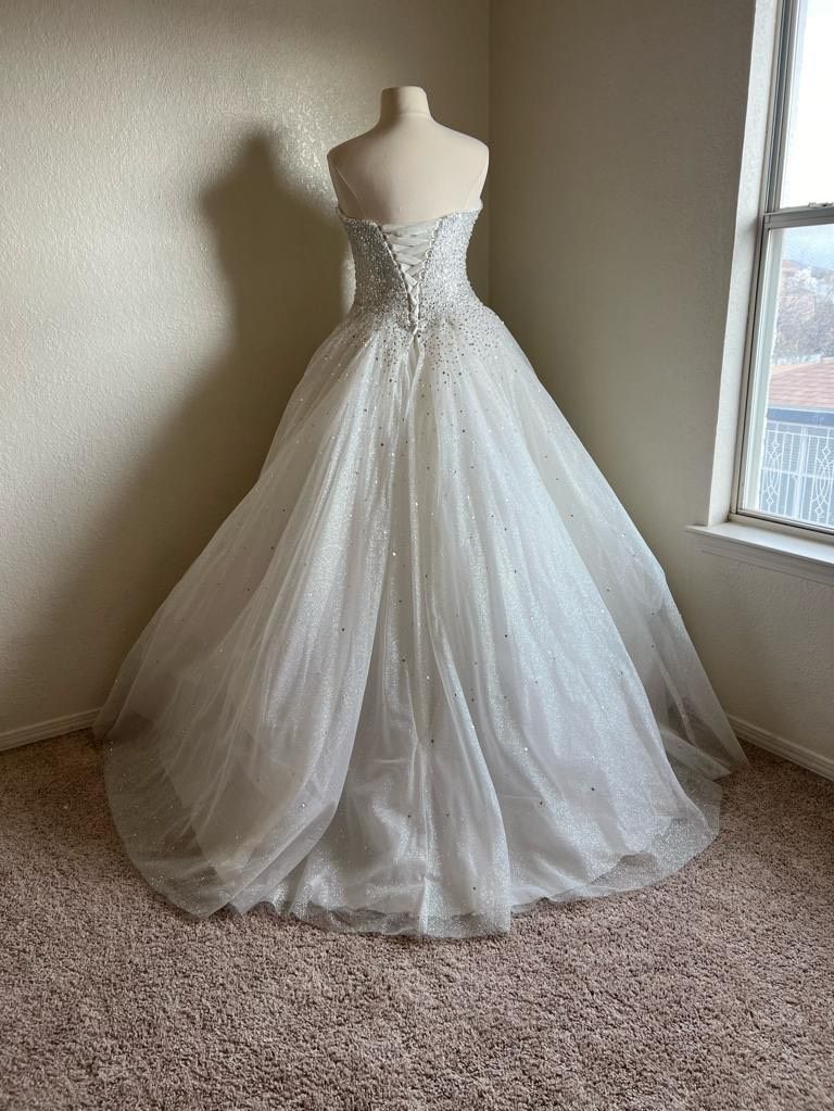 MoriLee Size 14 Strapless White Ball Gown on Queenly