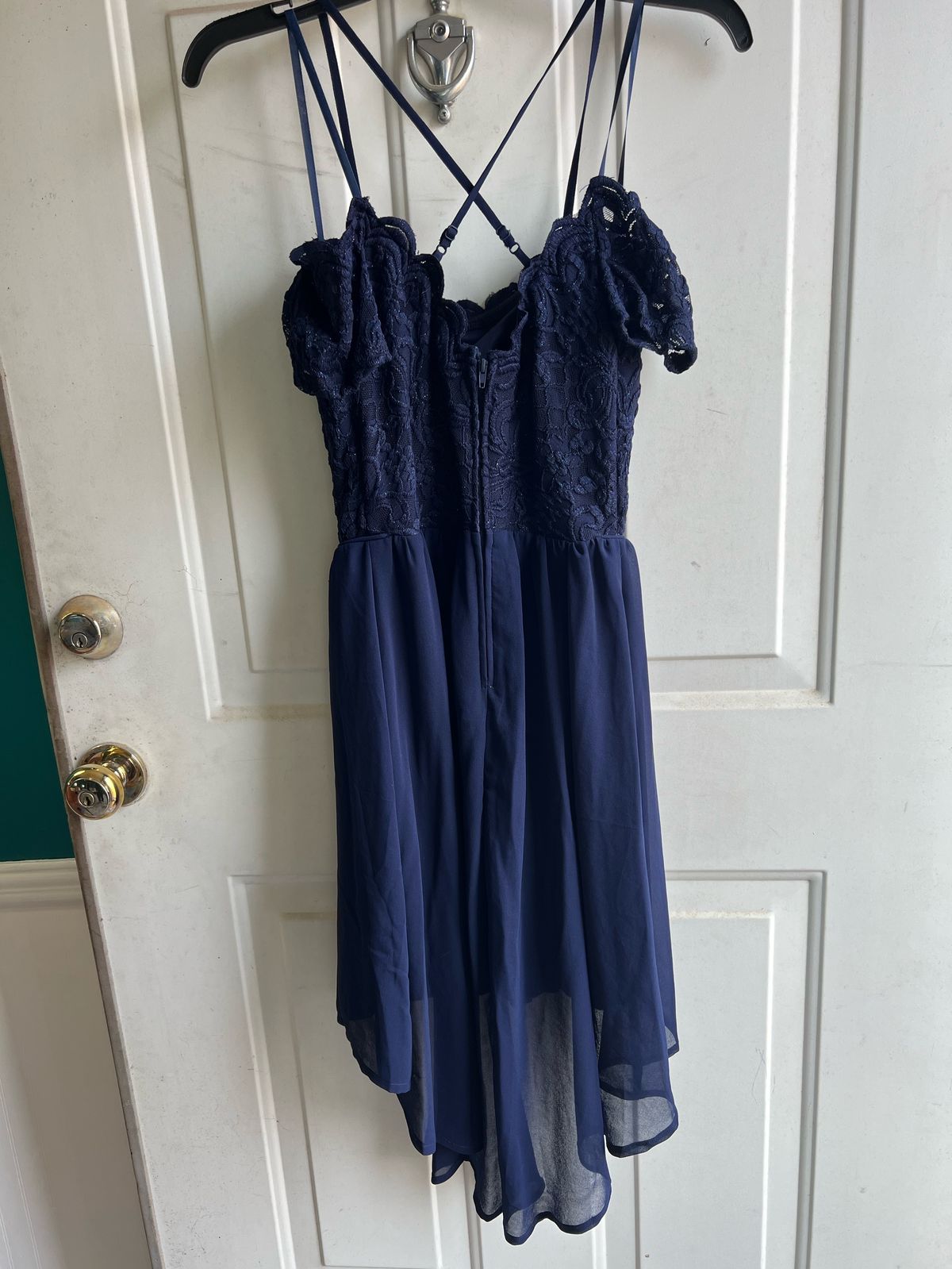 Size 0 Homecoming Cap Sleeve Blue Cocktail Dress on Queenly
