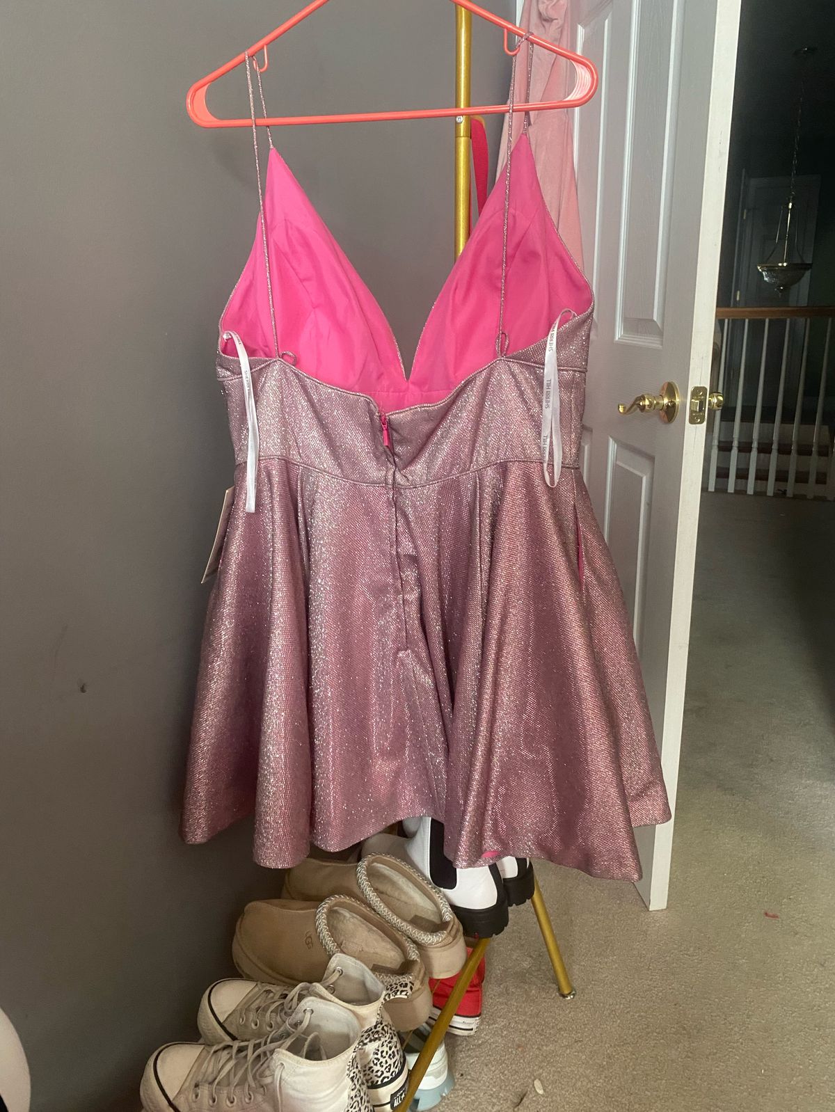 Sherri Hill Plus Size 18 Homecoming Plunge Pink Cocktail Dress on Queenly