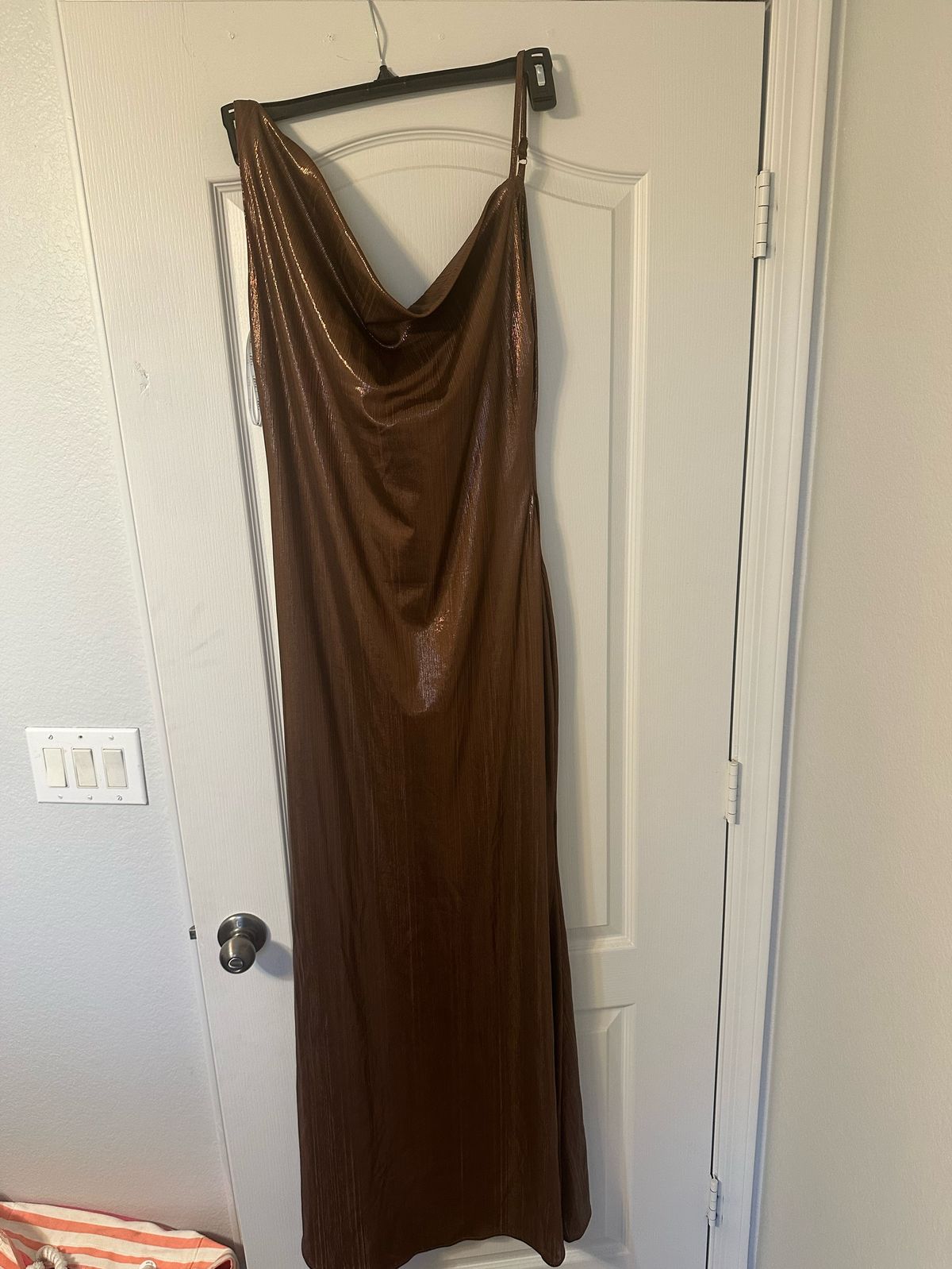 Size 8 One Shoulder Brown Mermaid Dress on Queenly