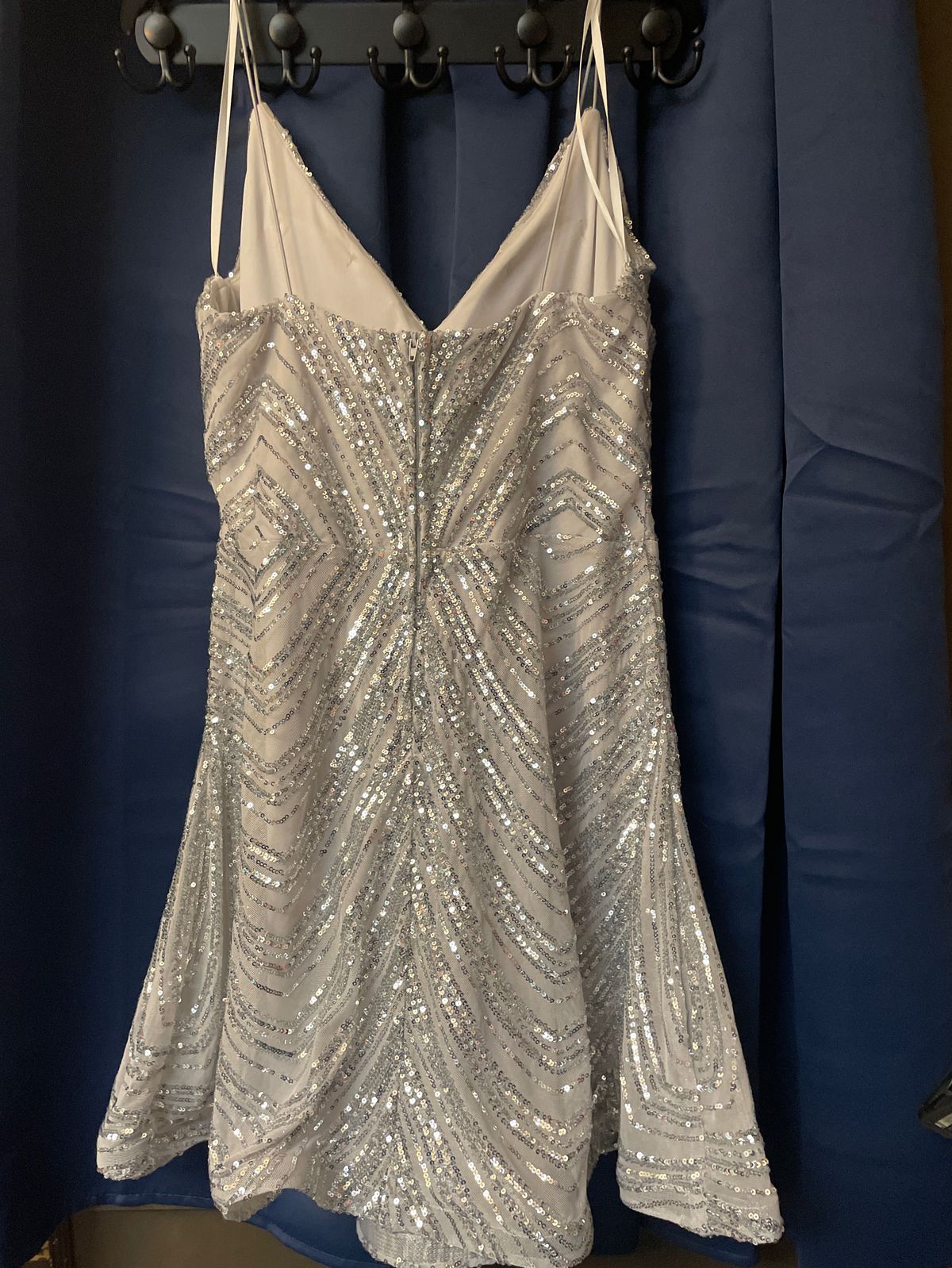 Macy's Plus Size 16 Prom Plunge Silver Cocktail Dress on Queenly