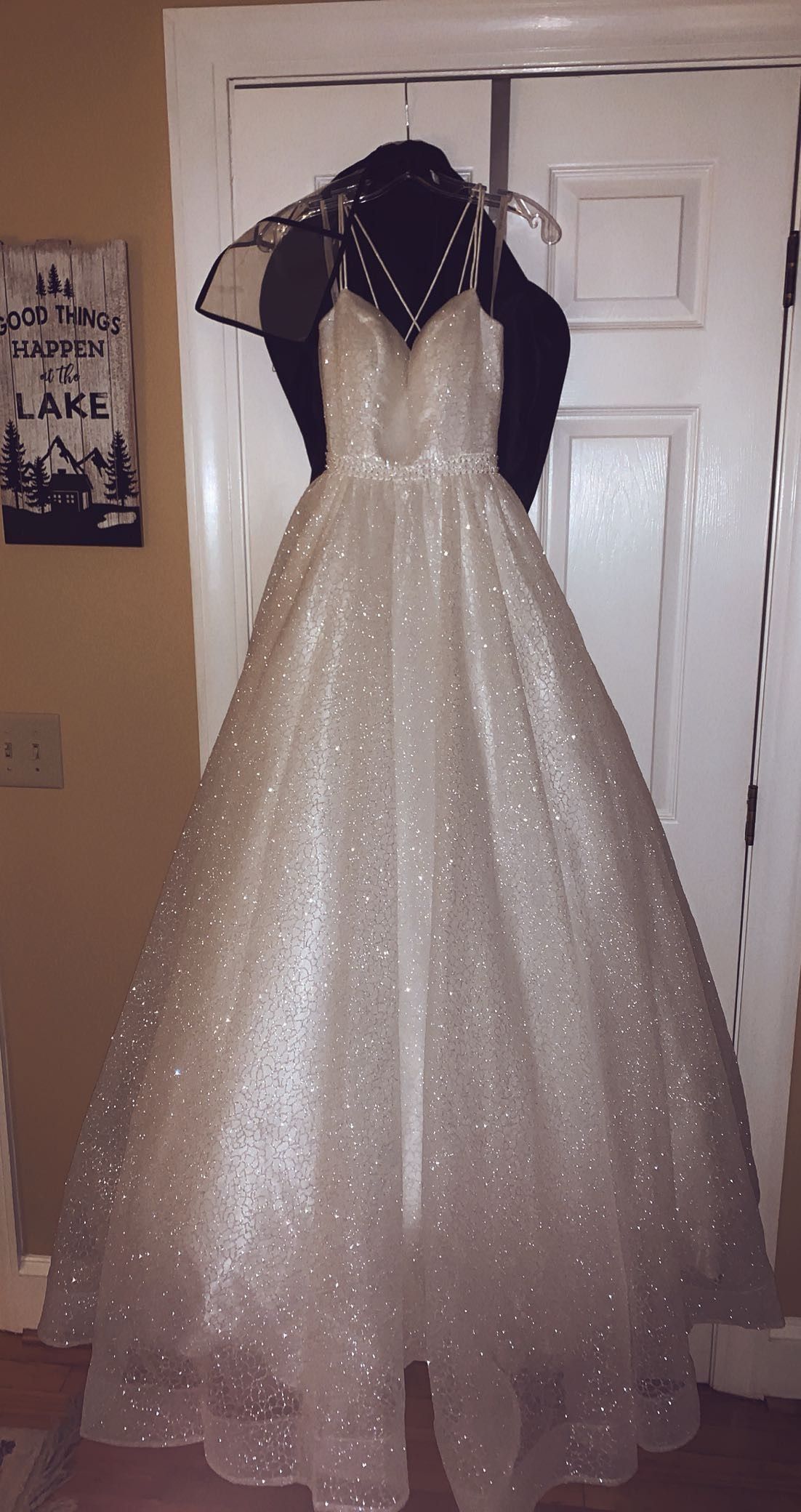Sherri Hill Size 0 Prom White Ball Gown on Queenly