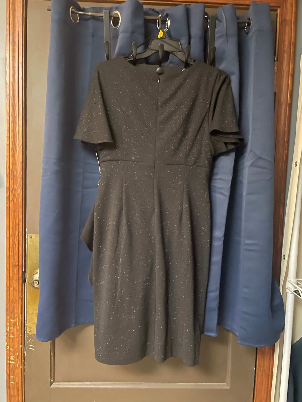 Size 14 Homecoming Plunge Black Cocktail Dress on Queenly