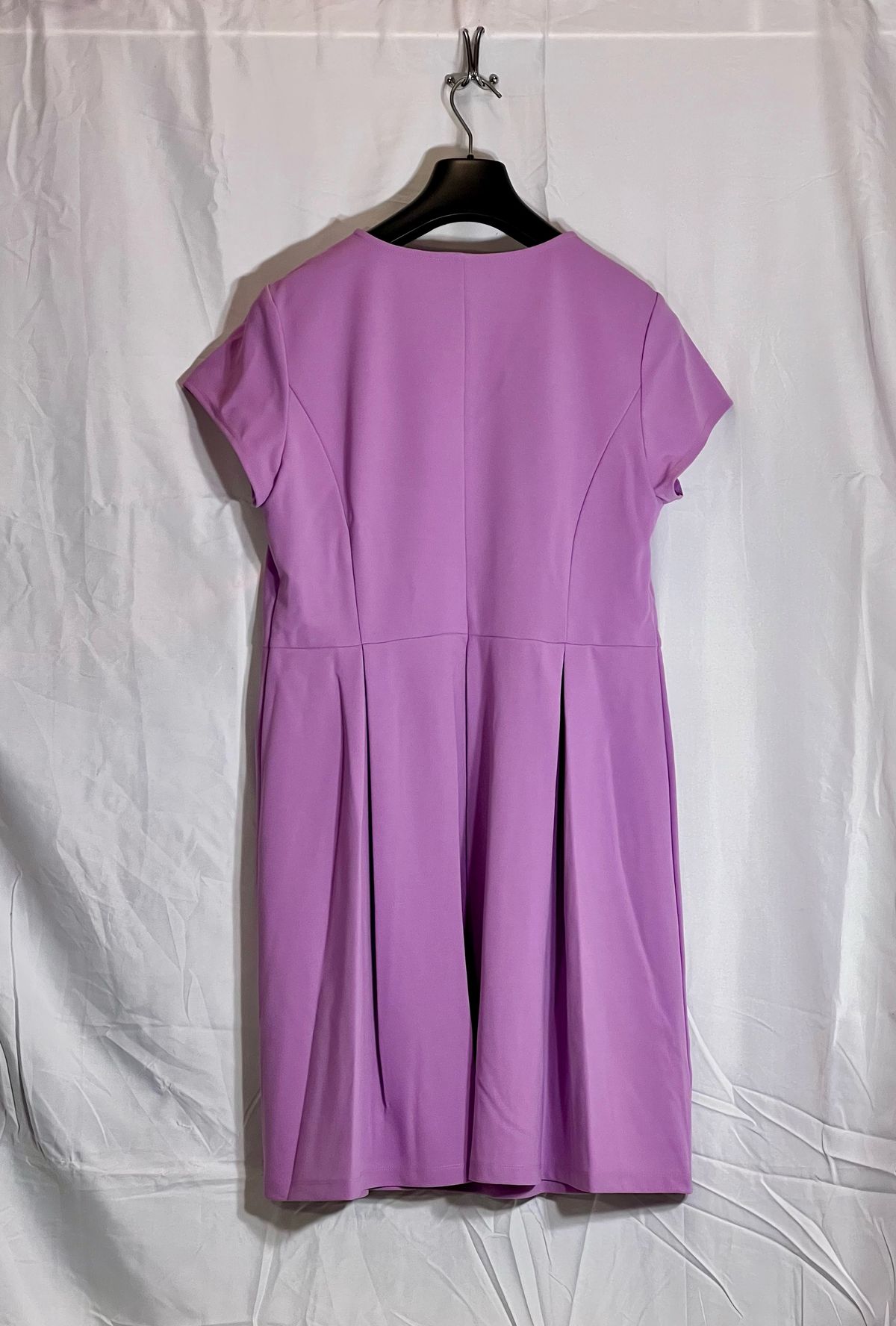 Plus Size 16 Wedding Guest Cap Sleeve Pink Cocktail Dress on Queenly