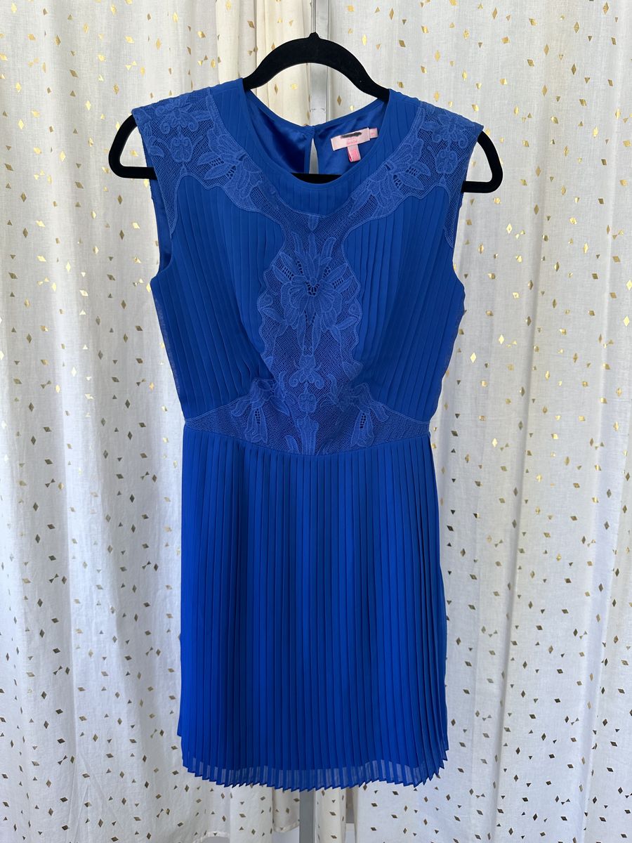 Ted Baker Size 4 Wedding Guest Lace Blue Cocktail Dress on Queenly