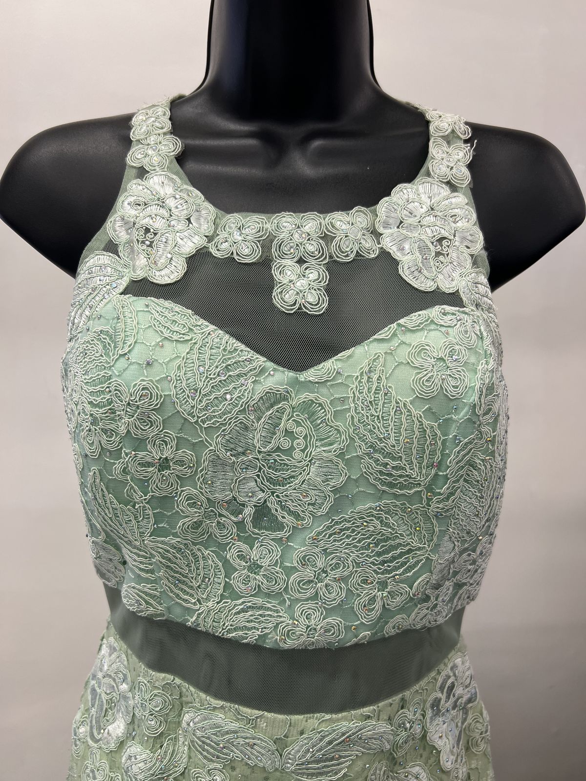 Style 15741 Soieblu Size M High Neck Lace Light Green Mermaid Dress on Queenly