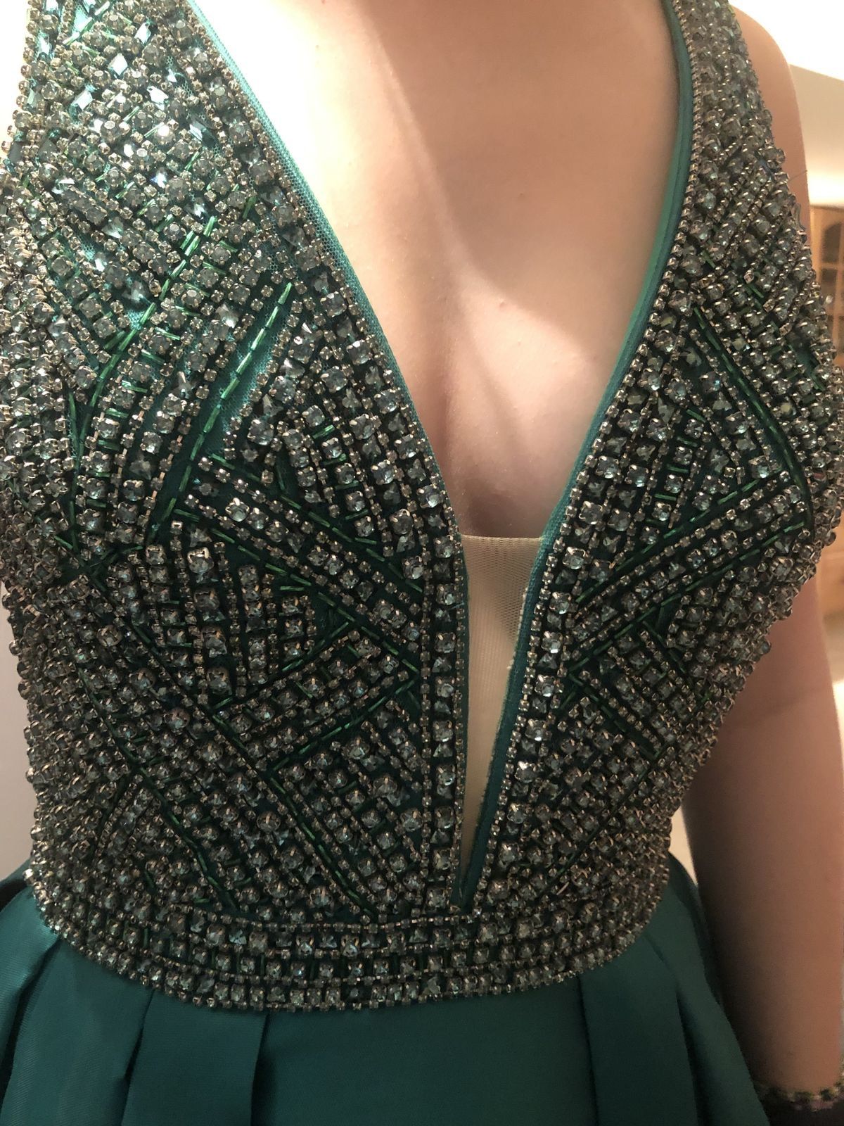Mac Duggal Size 2 Prom Emerald Green Ball Gown on Queenly