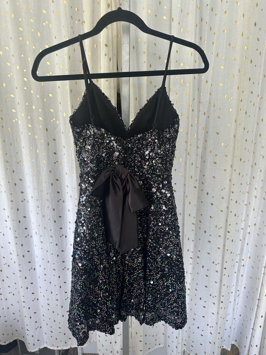 City Studio Size 0 Homecoming Plunge Black Cocktail Dress on Queenly