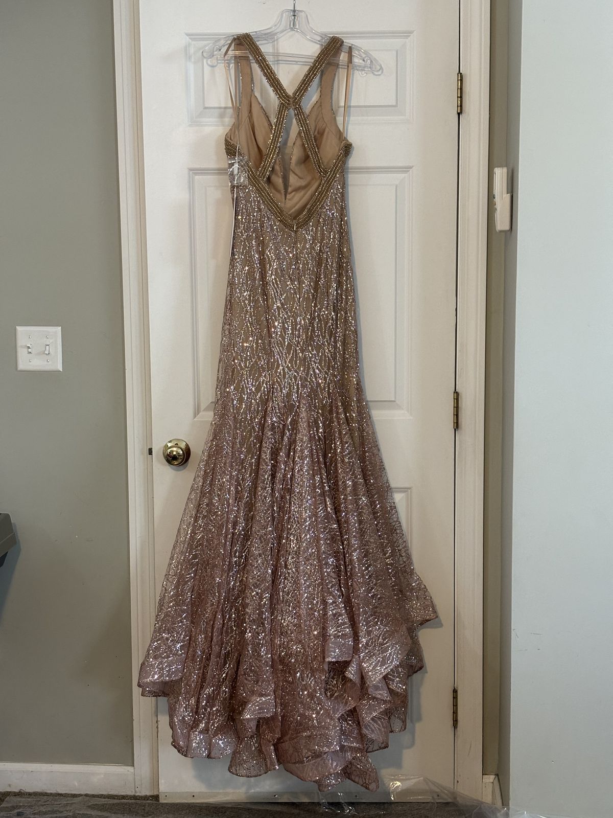 Style AM1930 Amarra  Size 6 Gold A-line Dress on Queenly