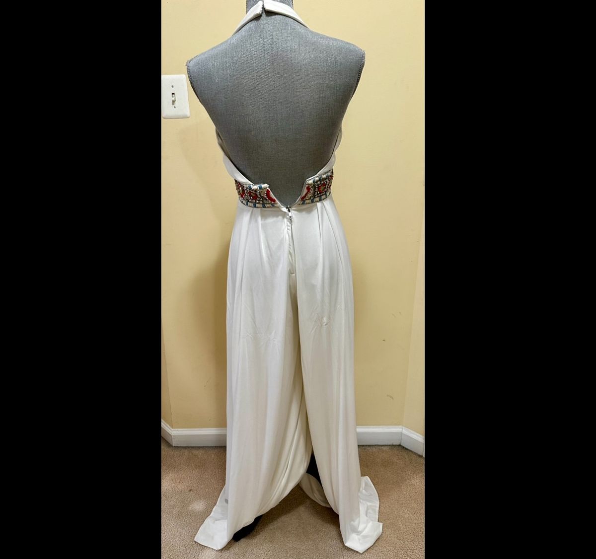 Mac Duggal Size 4 Prom Plunge White Formal Jumpsuit on Queenly