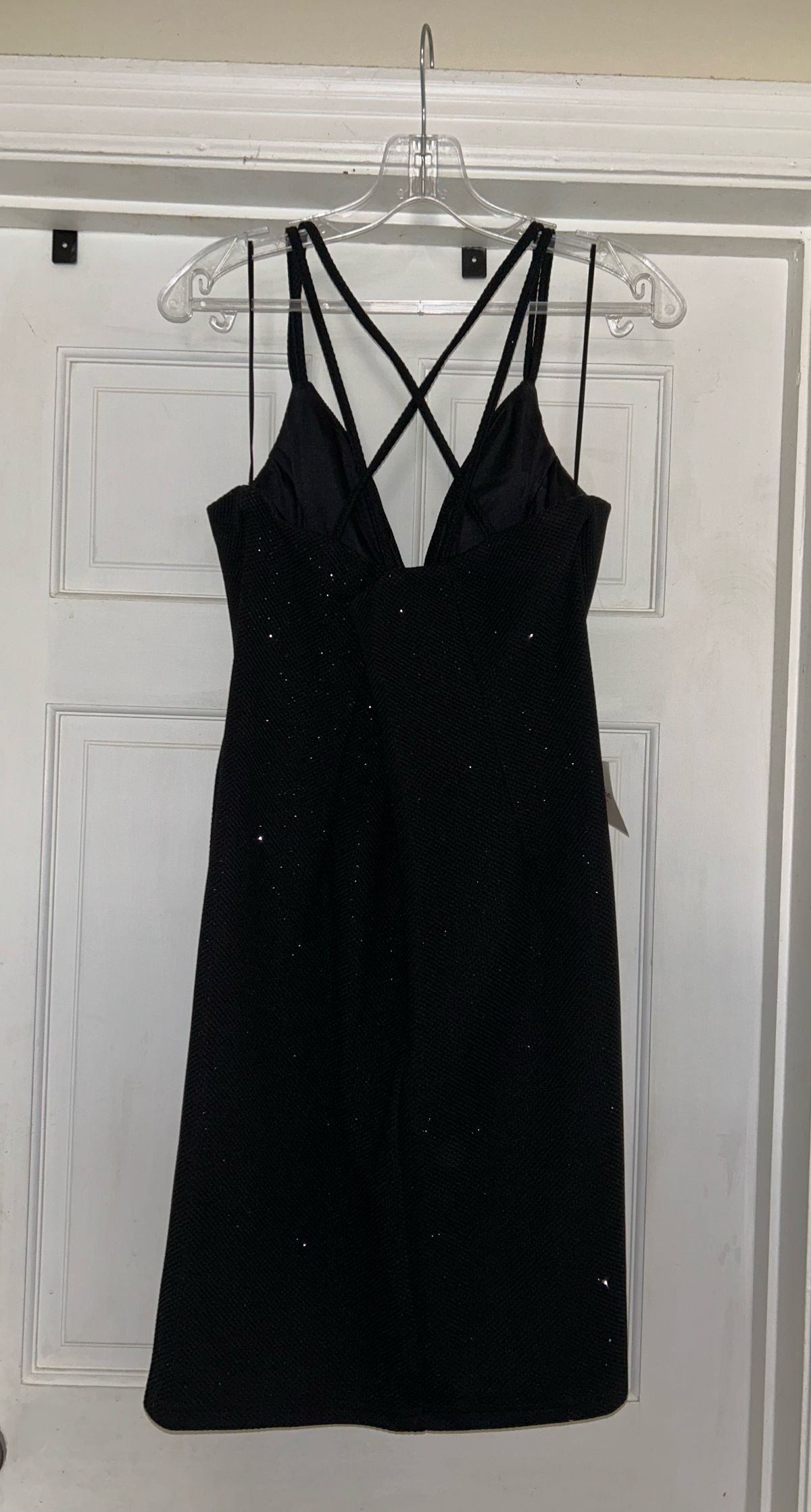 Style 4155 Alyce Paris Size 14 Homecoming Plunge Black Cocktail Dress on Queenly