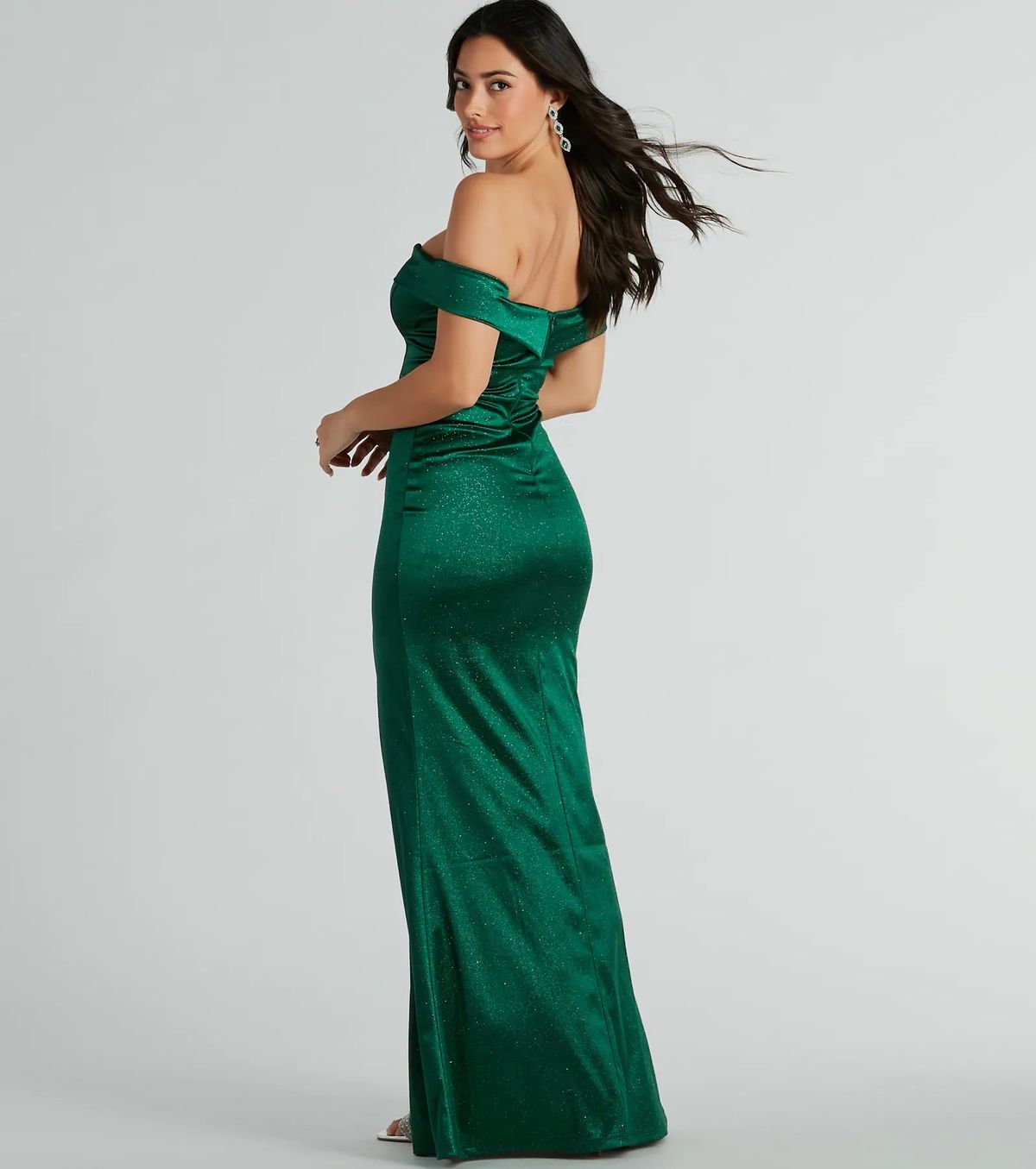 Style 05002-8395 Windsor Size L Bridesmaid Off The Shoulder Green Side Slit Dress on Queenly