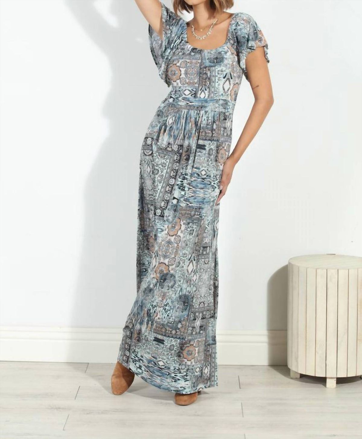 Style 1-2765158212-2901 Veronica M Size M Off The Shoulder Blue Floor Length Maxi on Queenly