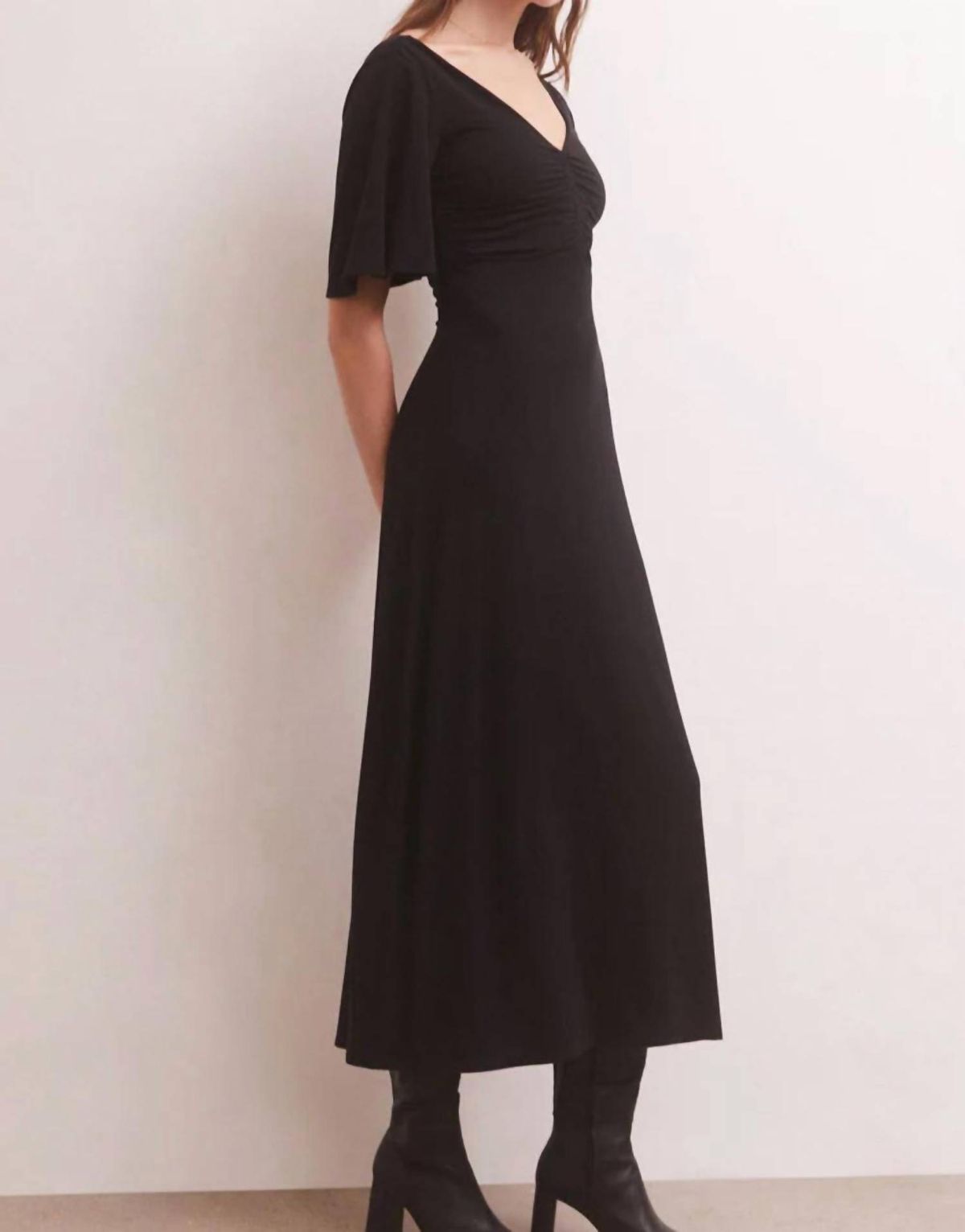 Style 1-422114020-3236 Z Supply Size S Black Cocktail Dress on Queenly