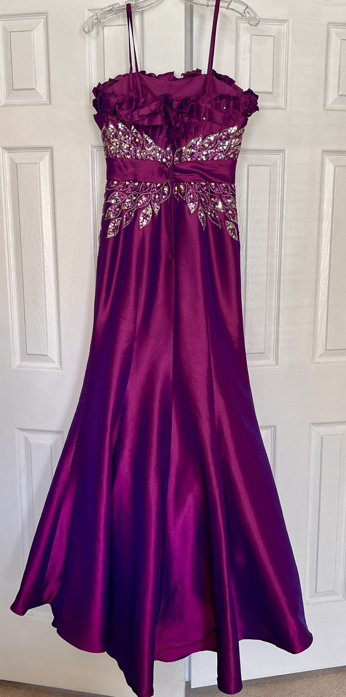 Tony Bowls Size 4 Prom Strapless Purple Mermaid Dress on Queenly