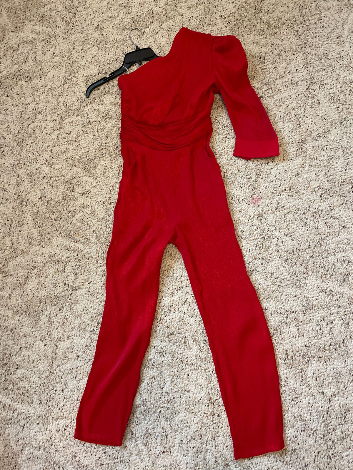 Size S One Shoulder Red Formal Jumpsuit on Queenly