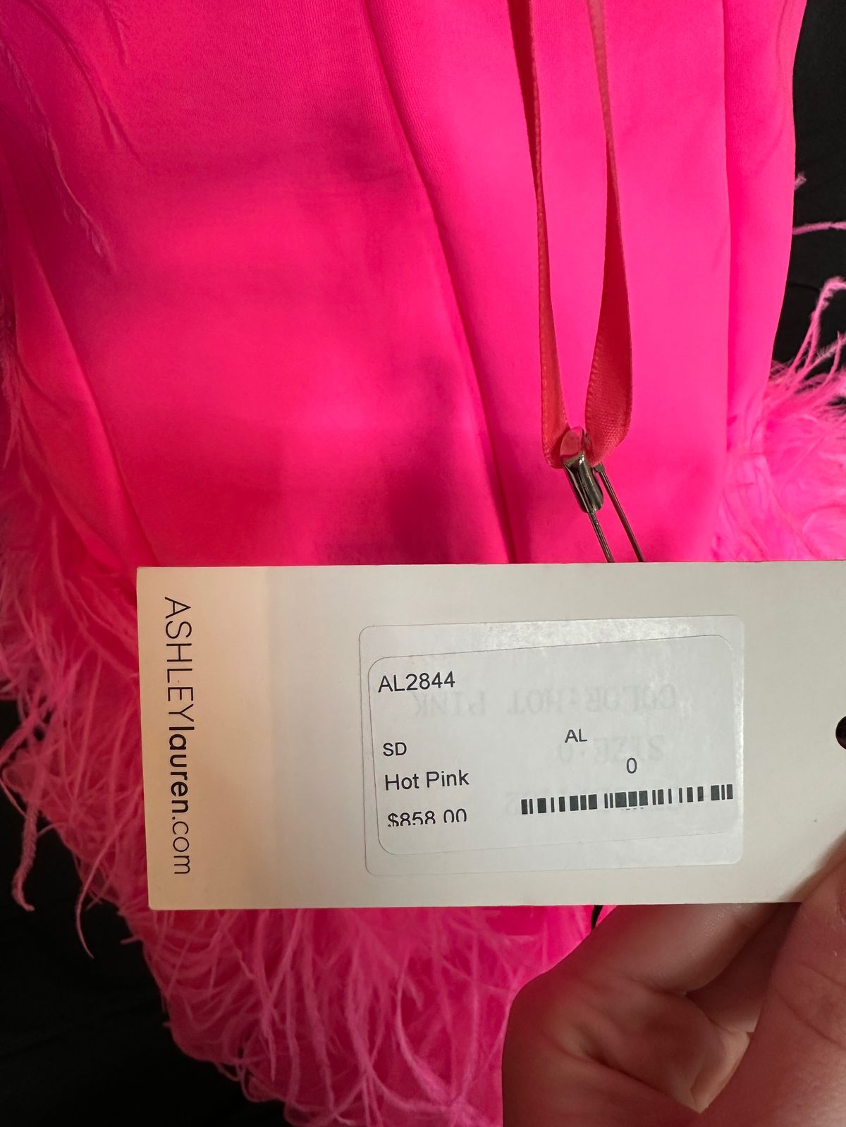 Style 4482 Ashley Lauren Size 0 One Shoulder Hot Pink Cocktail Dress on Queenly
