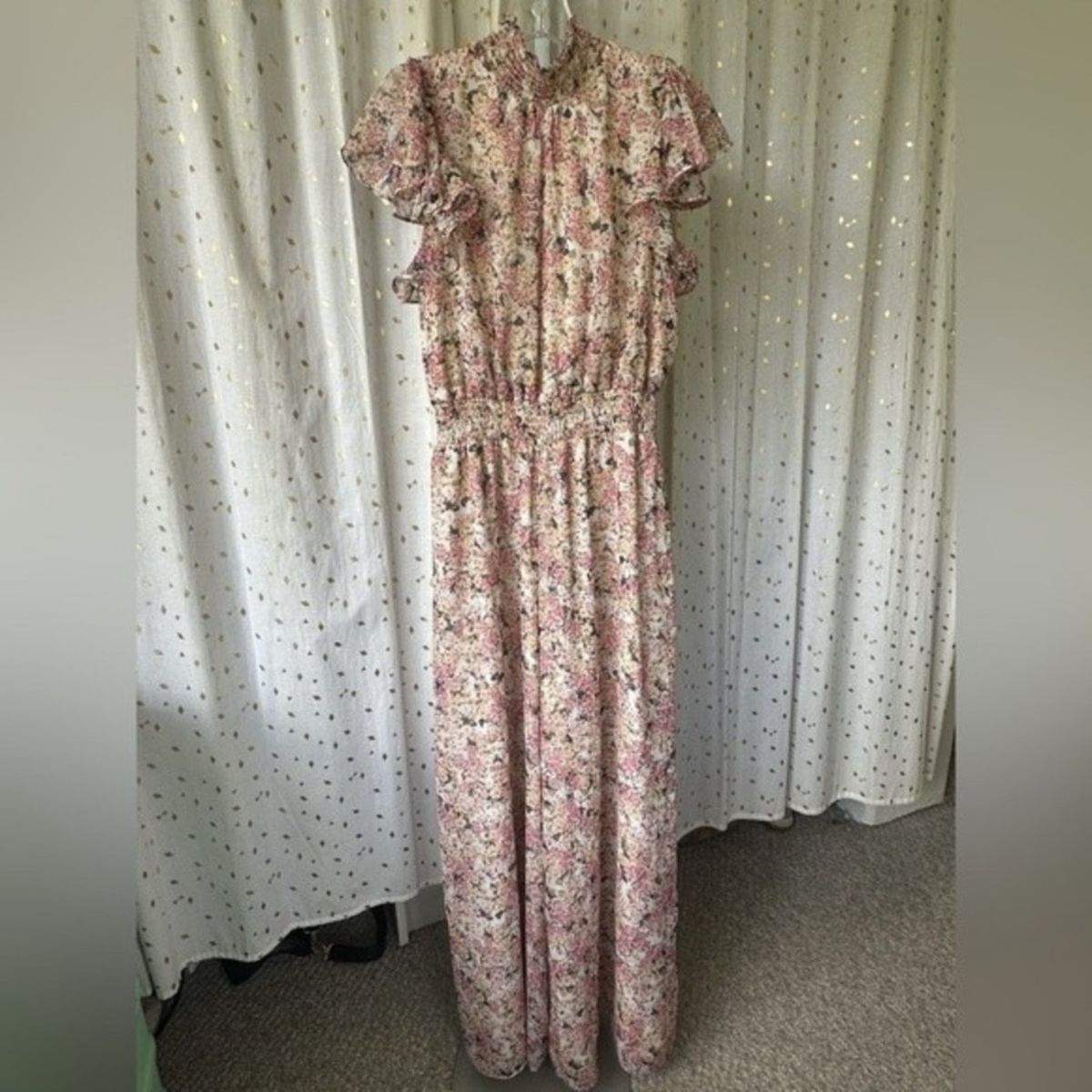 1 State Size L High Neck Floral Pink Formal Jumpsuit on Queenly