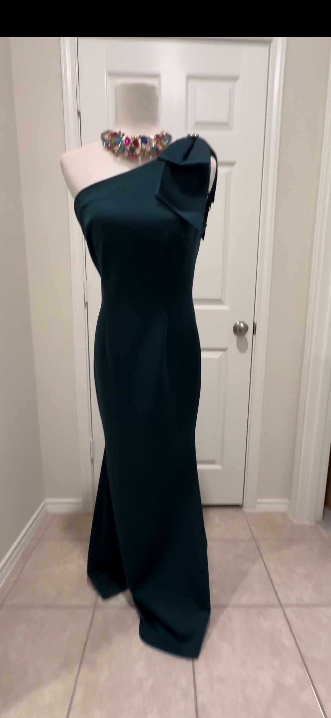 Eliza J Size 6 Prom One Shoulder Green Mermaid Dress on Queenly