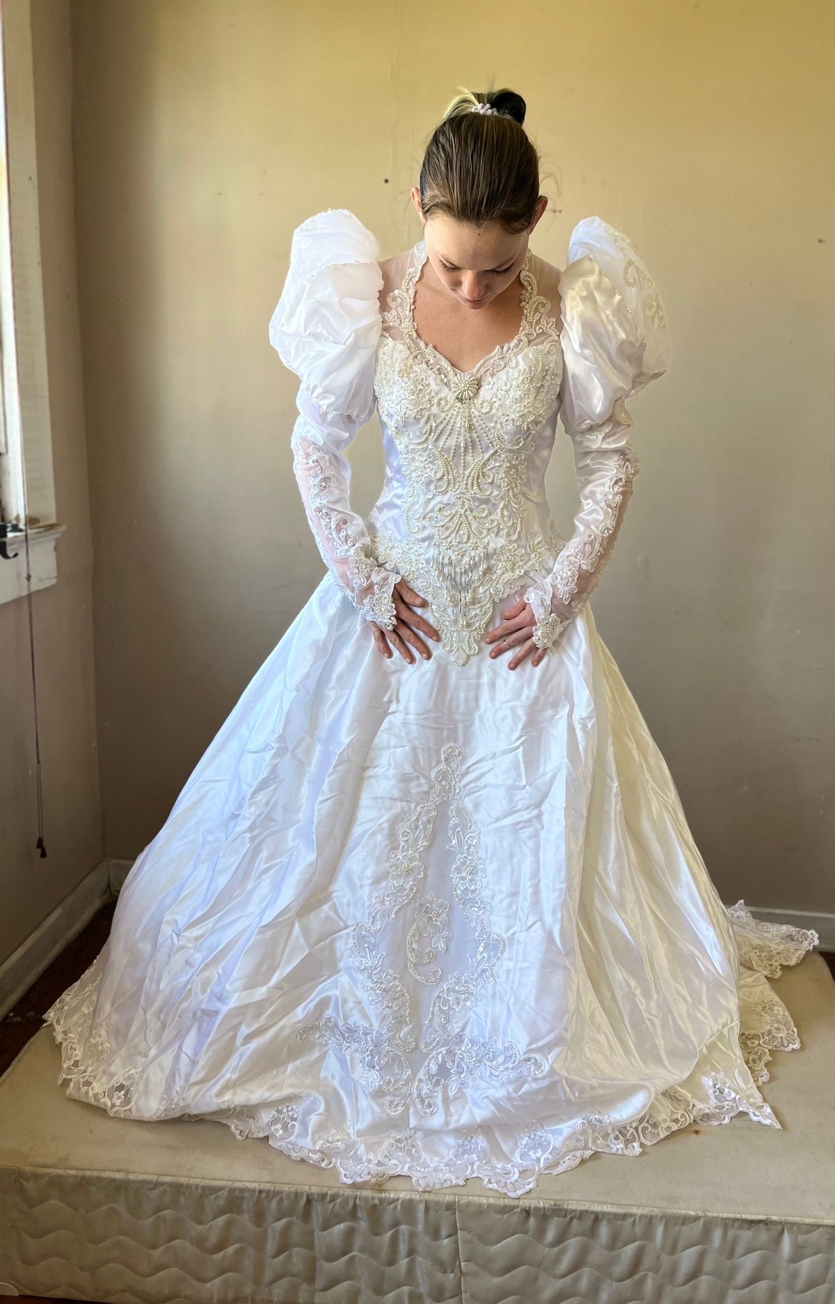 Size 4 Wedding Long Sleeve Lace White Ball Gown on Queenly