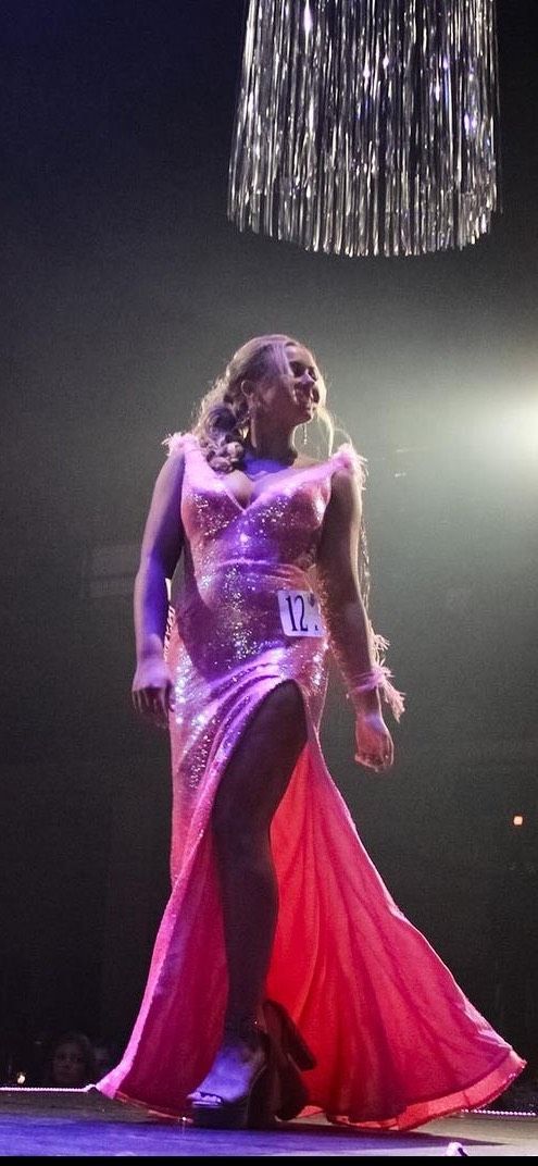 Johnathan Kayne Size 8 Prom Plunge Pink Side Slit Dress on Queenly