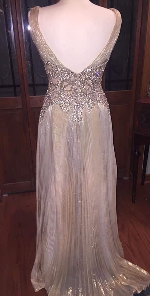 Sherri Hill Size 6 Prom Plunge Sheer Nude Floor Length Maxi on Queenly