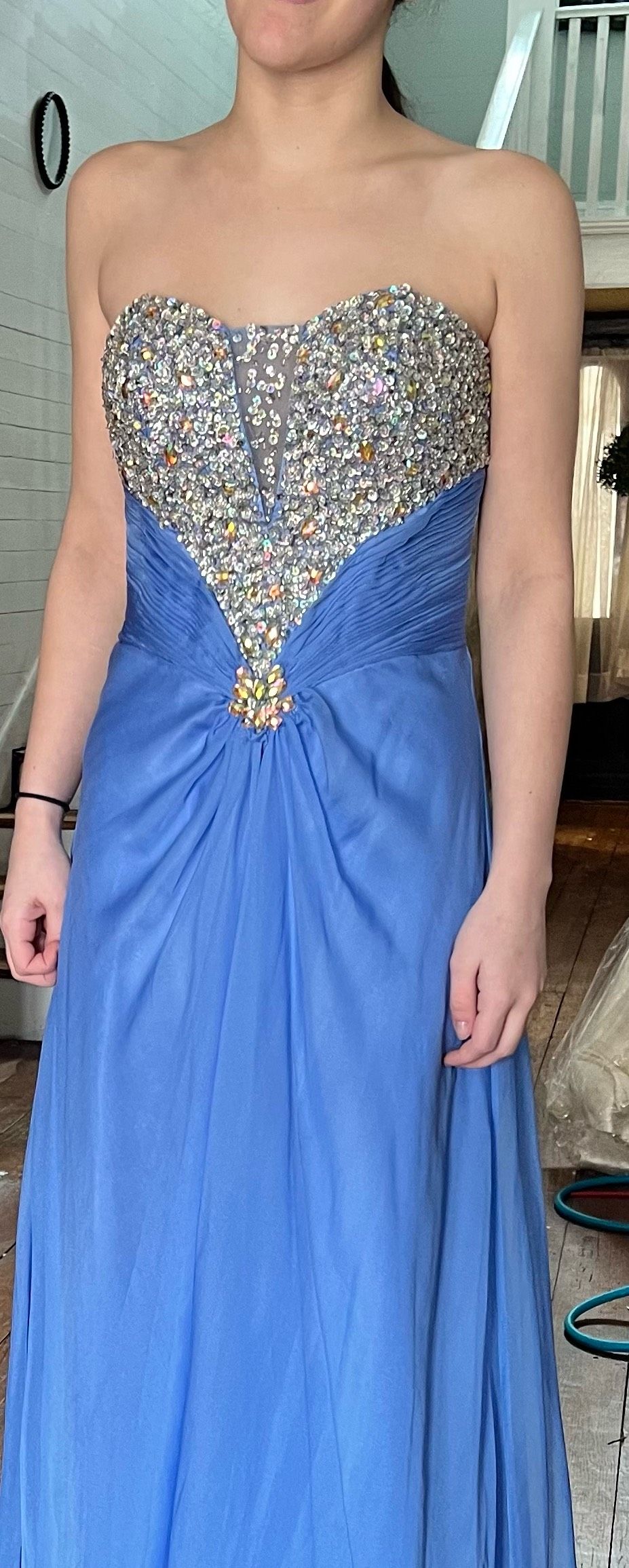 Style Unknown Dimtria Size 4 Prom Strapless Blue Dress With Train on Queenly
