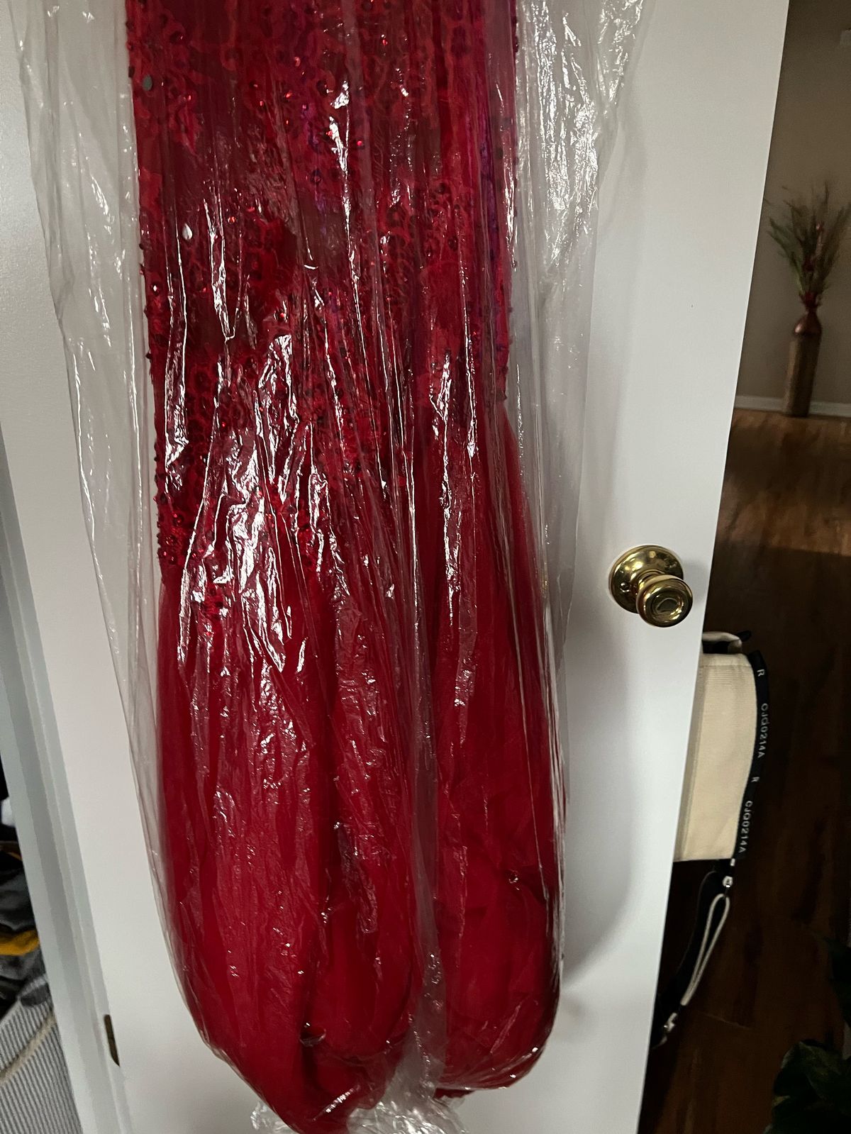 Claudine Size 0 Prom Halter Red Mermaid Dress on Queenly