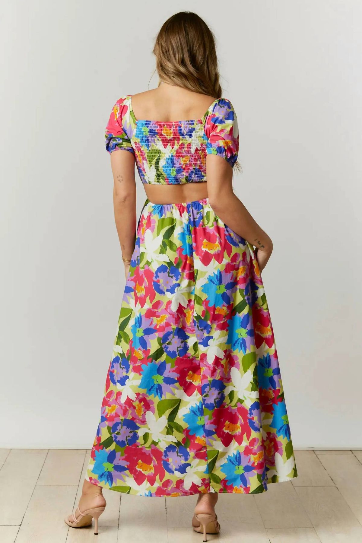 Style 1-156467092-3011 Peach Love Size M Floral Blue Floor Length Maxi on Queenly