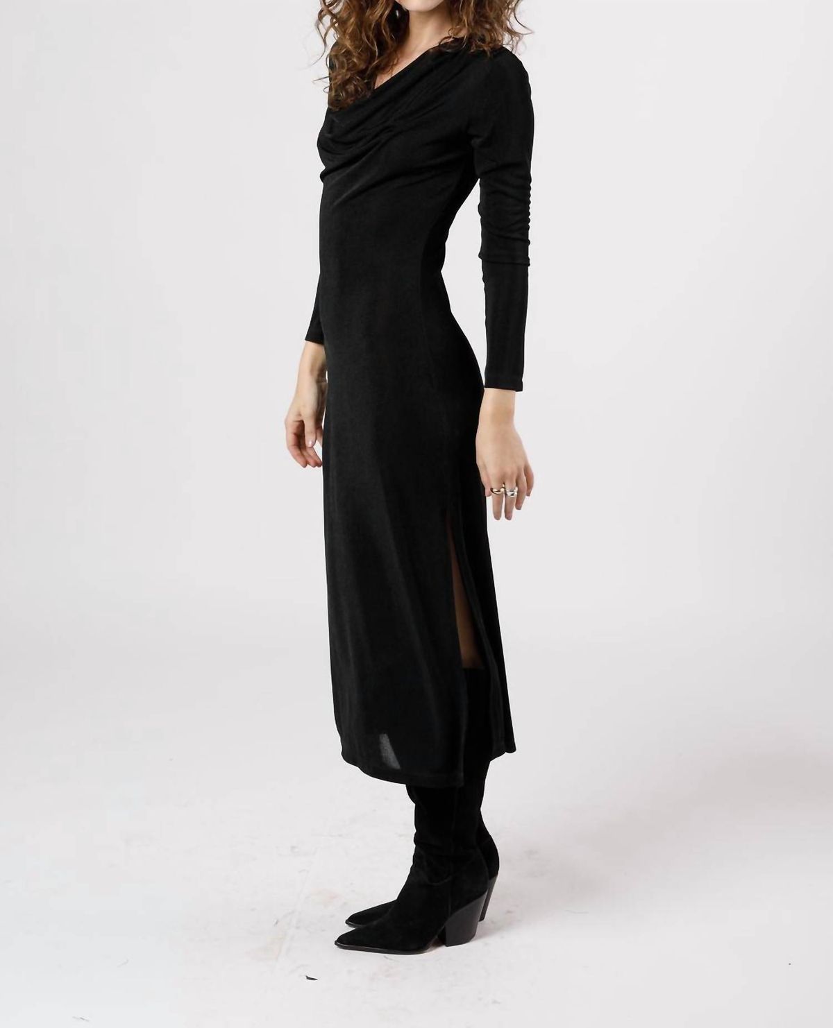Style 1-3204098570-2901 band of the free Size M Long Sleeve Black Cocktail Dress on Queenly